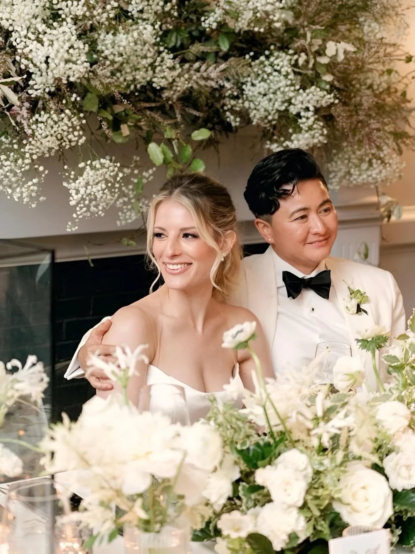 When the design is simple, the details matter more.

Jessica and Charisse&rsquo;s celebration at @thelinehotel proved that less really can say more. From the gold lantern escort wall to a whimsical mantle moment and subtle black accents woven through