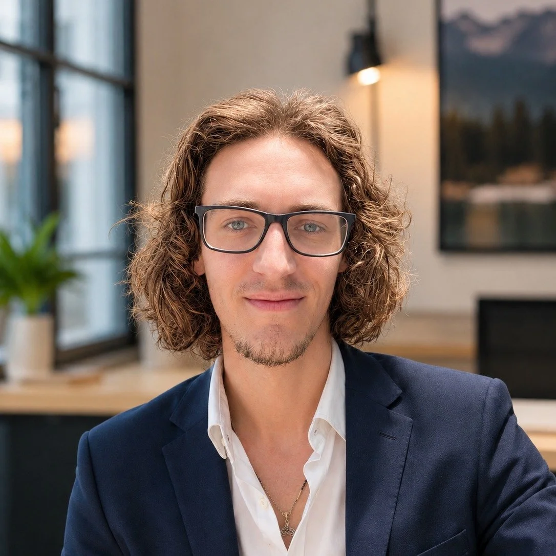Meet Carson Alston, REALTOR&reg; with Futurearth Real Estate

If you're looking for a real estate professional who knows Clarksville from the ground up, look no further than Carson Alston.

Carson got his start in the real estate industry at a young 