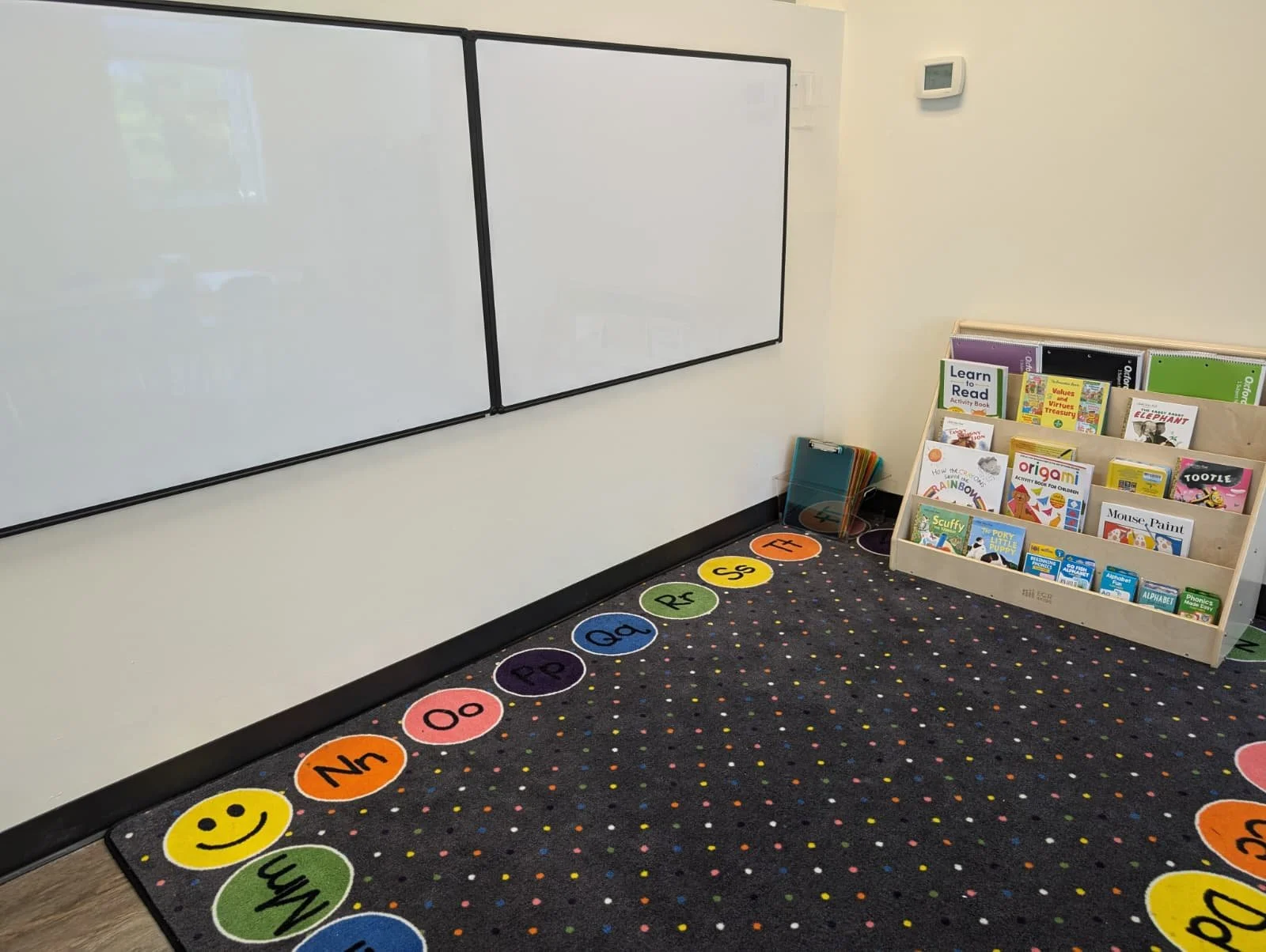 QSS Literacy Corner.jpeg