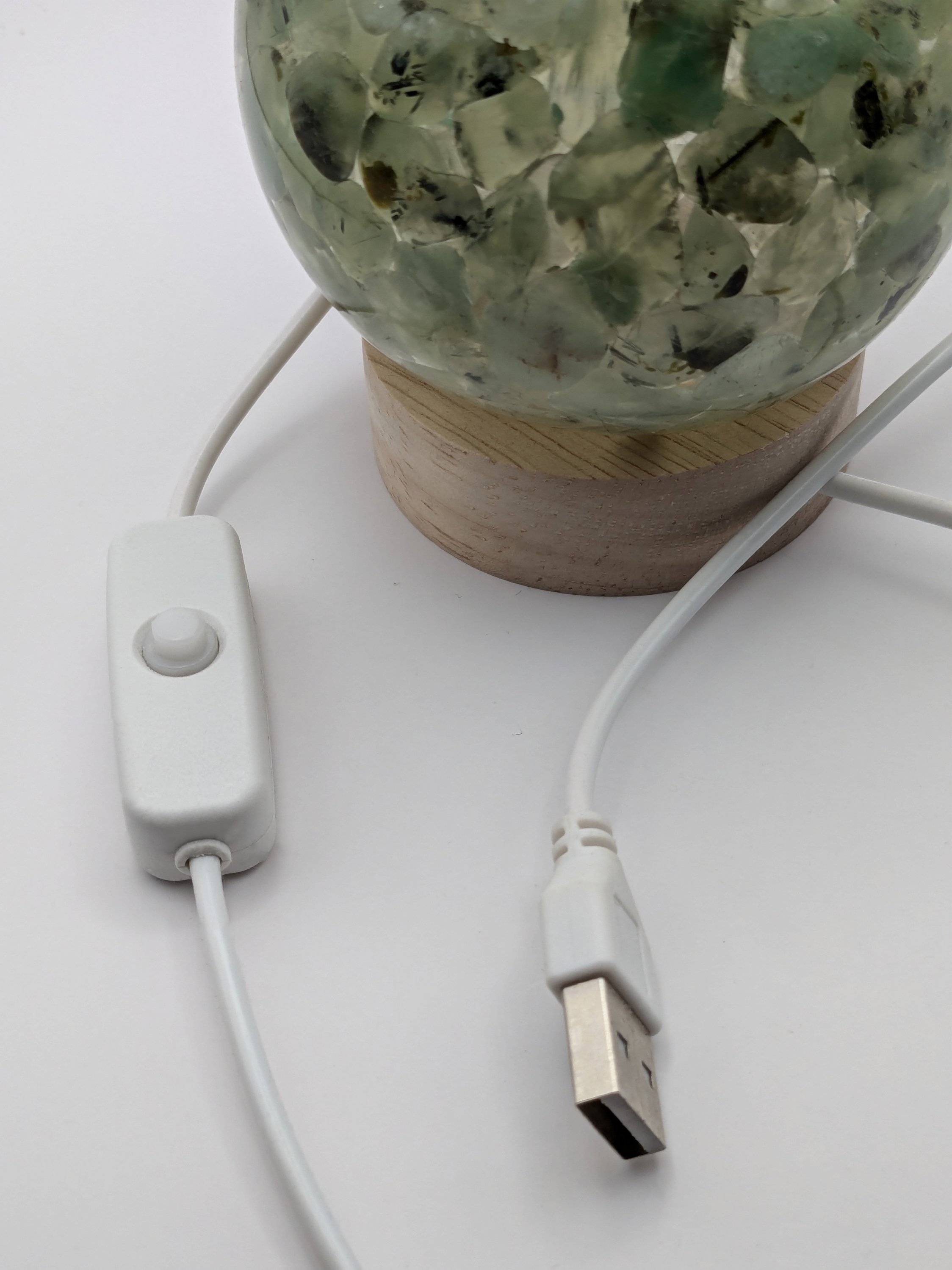 orb_lamp_plug2.jpg