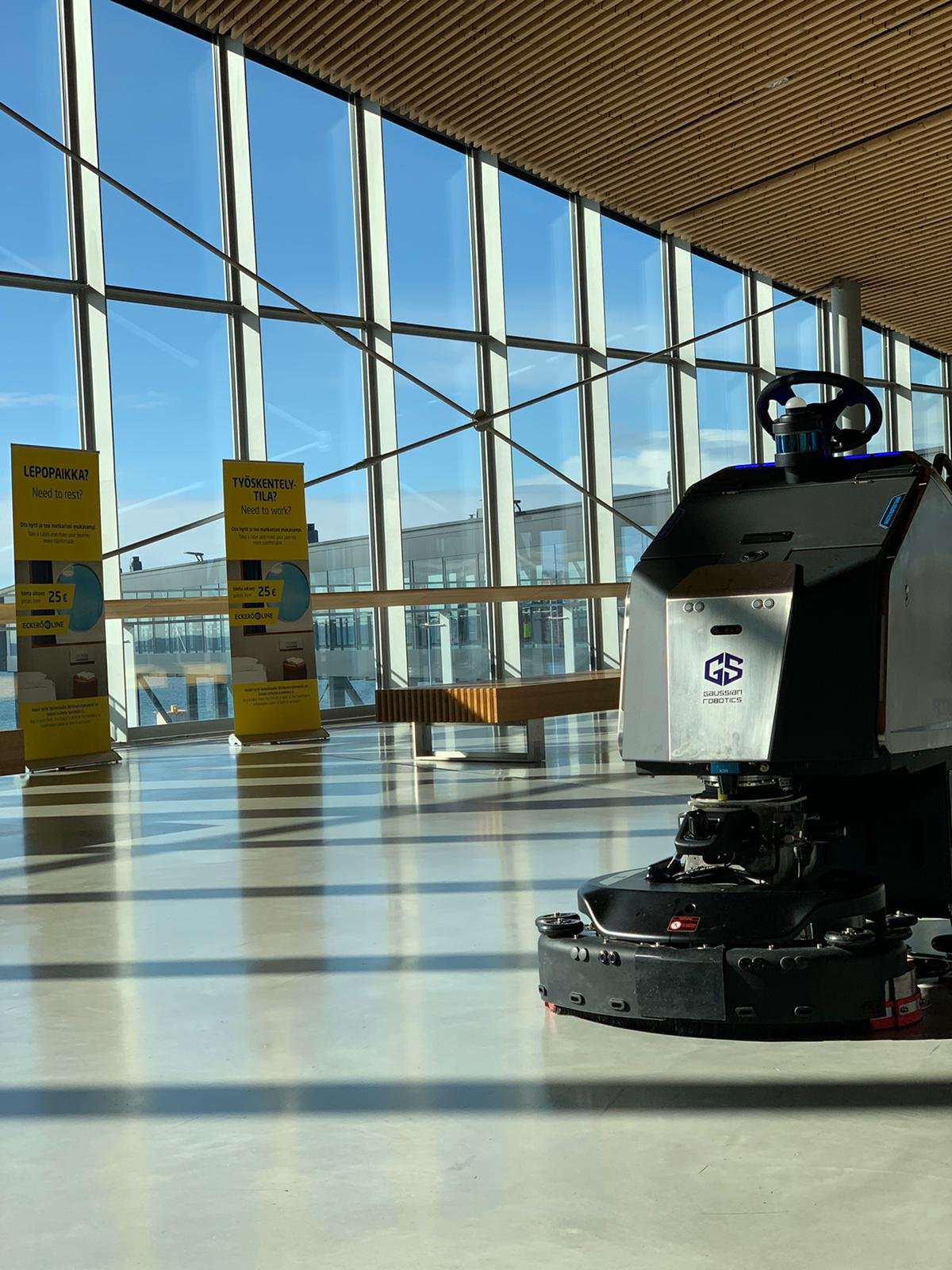 TRANSPORTATION / AIRPORTS
