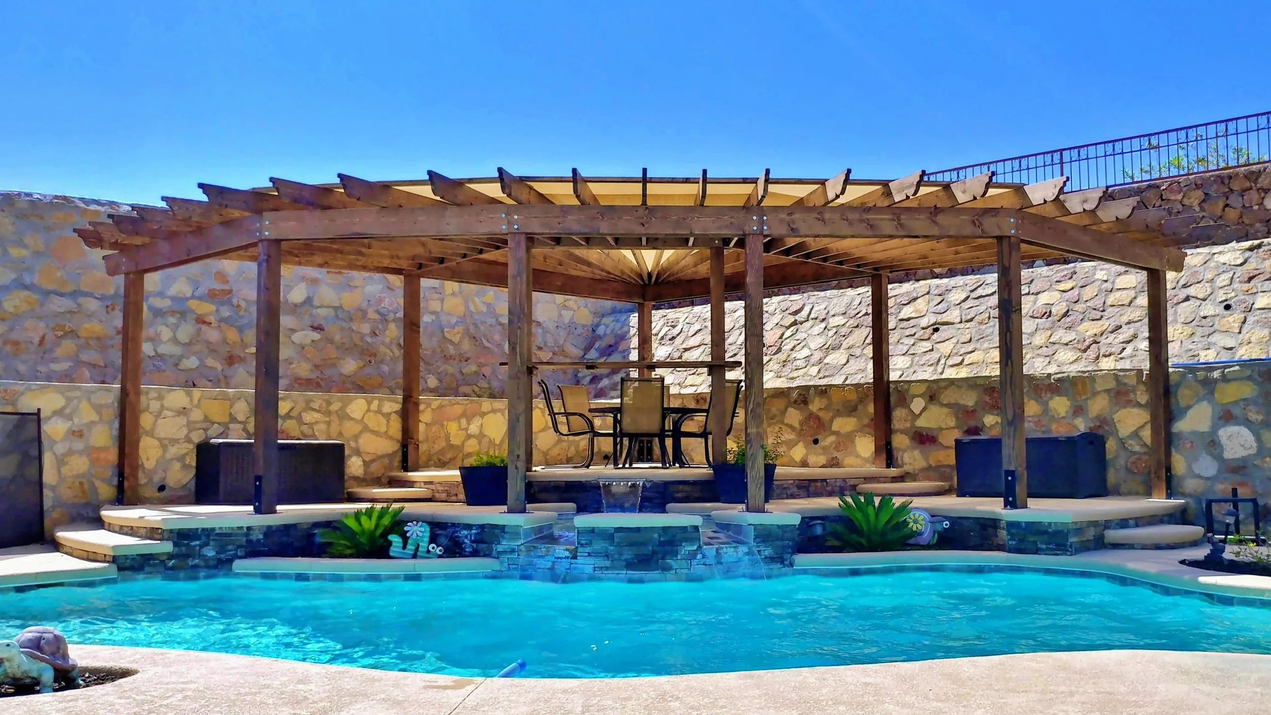 3 tier pergola fan 2.JPG