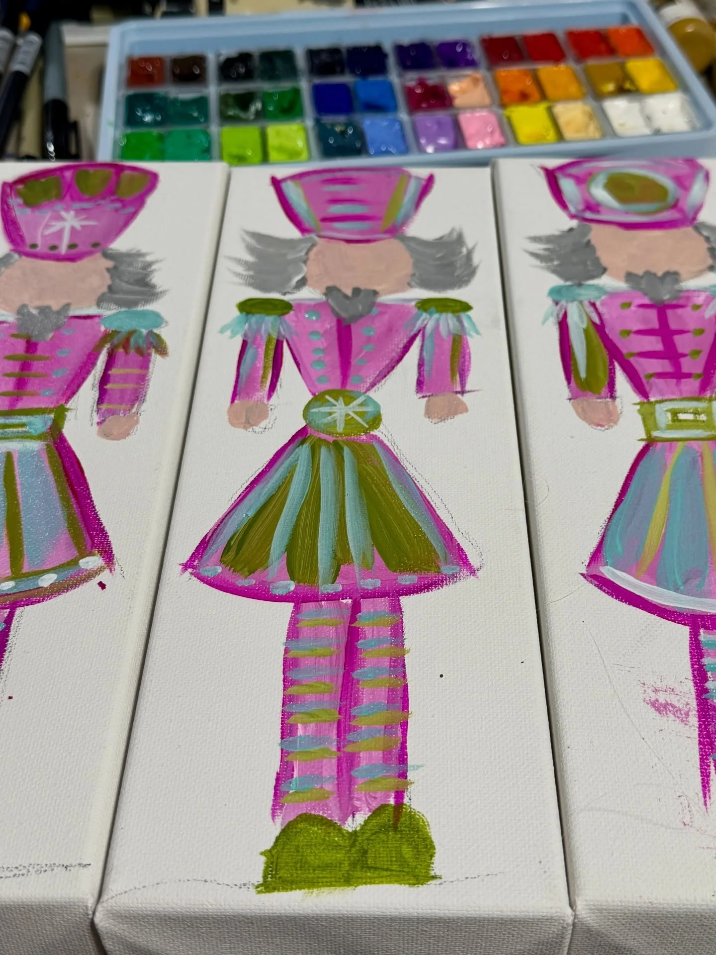 Nutcracker magic in the making! I'm absolutely loving the pink Christmas decor trend this year! 

Captain Coffeecrunch, Major Marshmallow, and Private Pennycandy are ready to spread holiday cheer! Are you team pink or traditional red and green? 

#pi