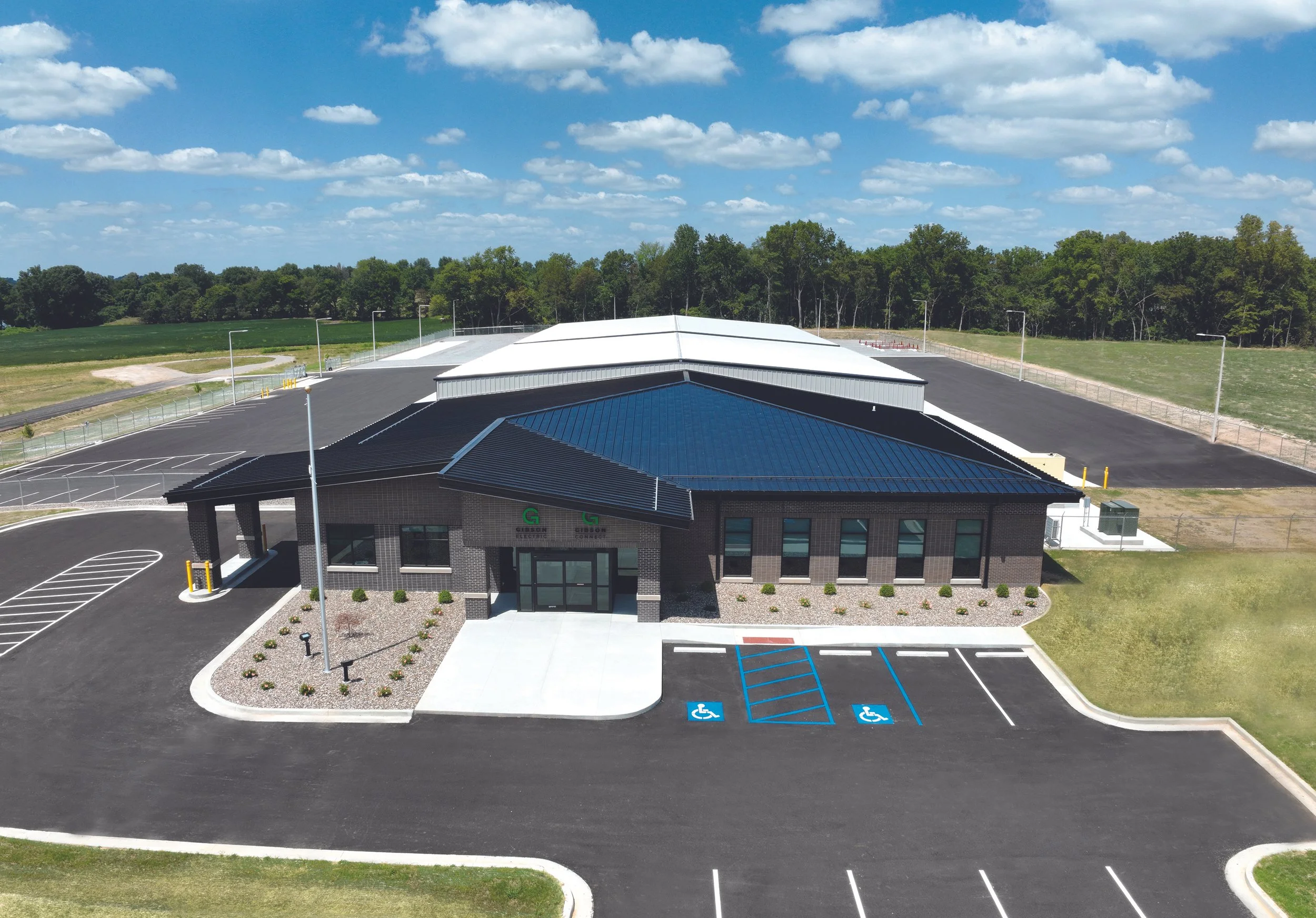 Electric Cooperative Construction Contractor