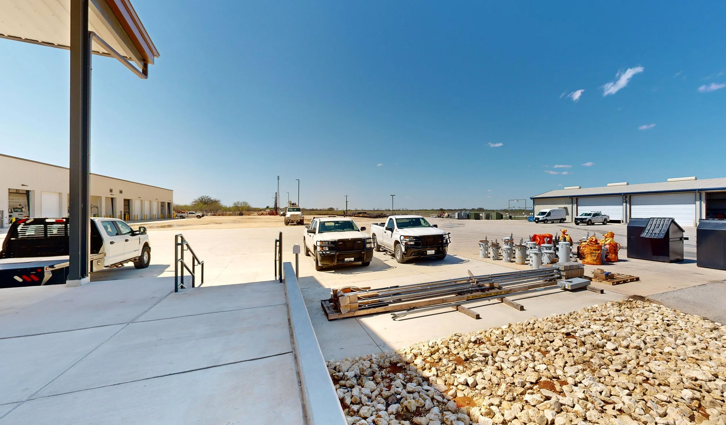 Medina-Hondo-Warehouse10-(MG).jpg