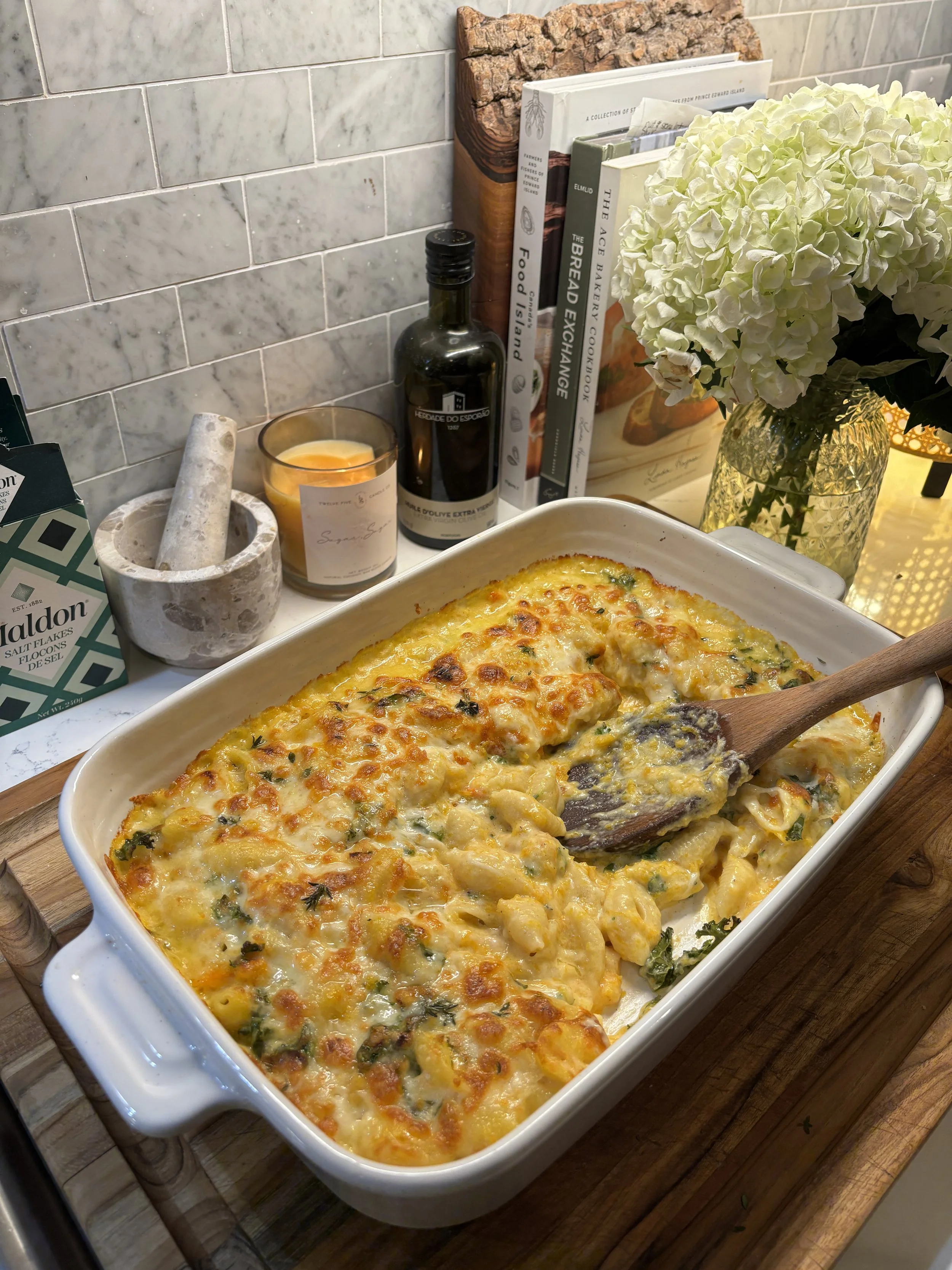 Butternut Squash Mac &amp; Cheese with Roasted Garlic &amp; Kale