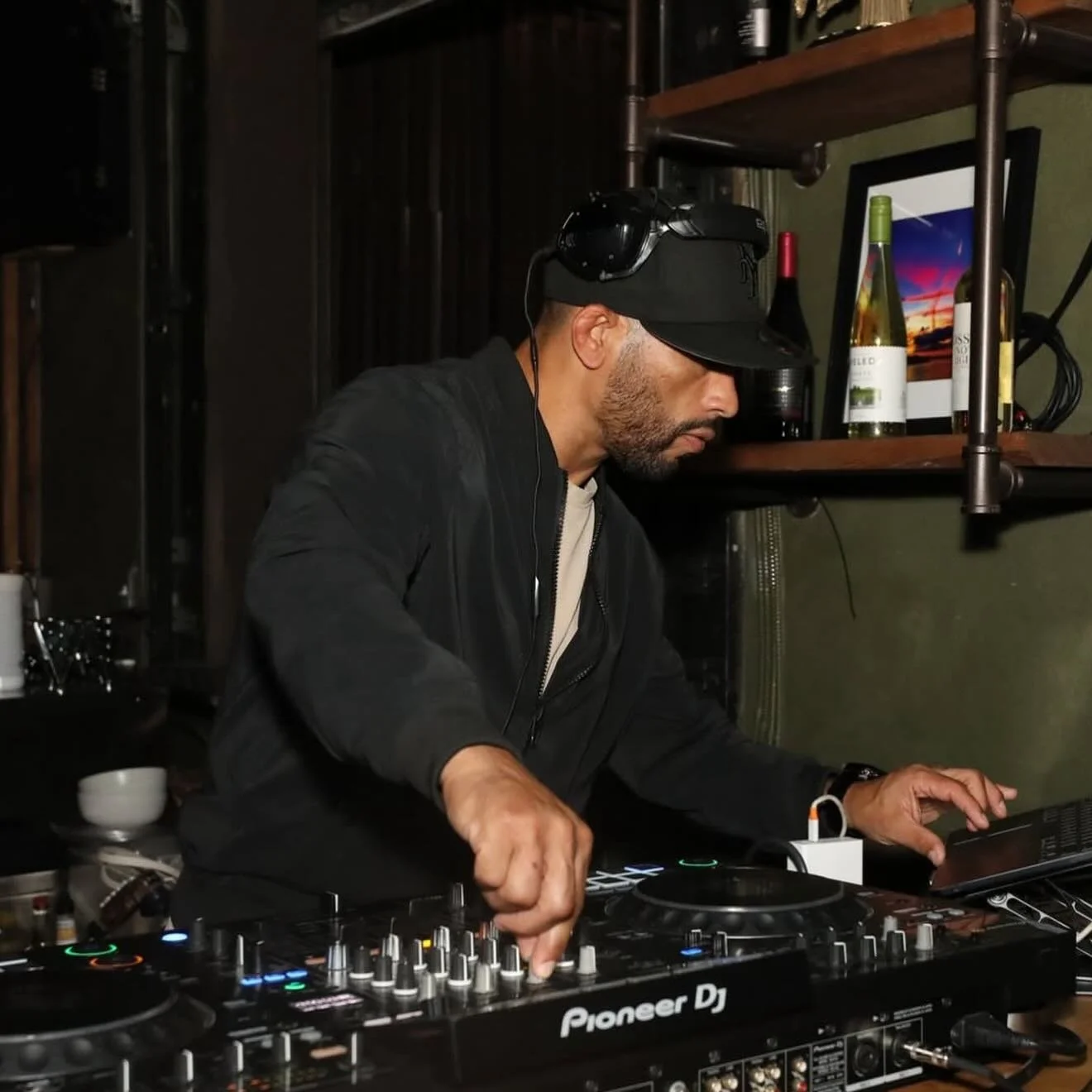 Friday Jr. 🤞 head to our feed to check out this week&rsquo;s line up. 

#tomorrowlandmiami #downtownmiami #miamibars