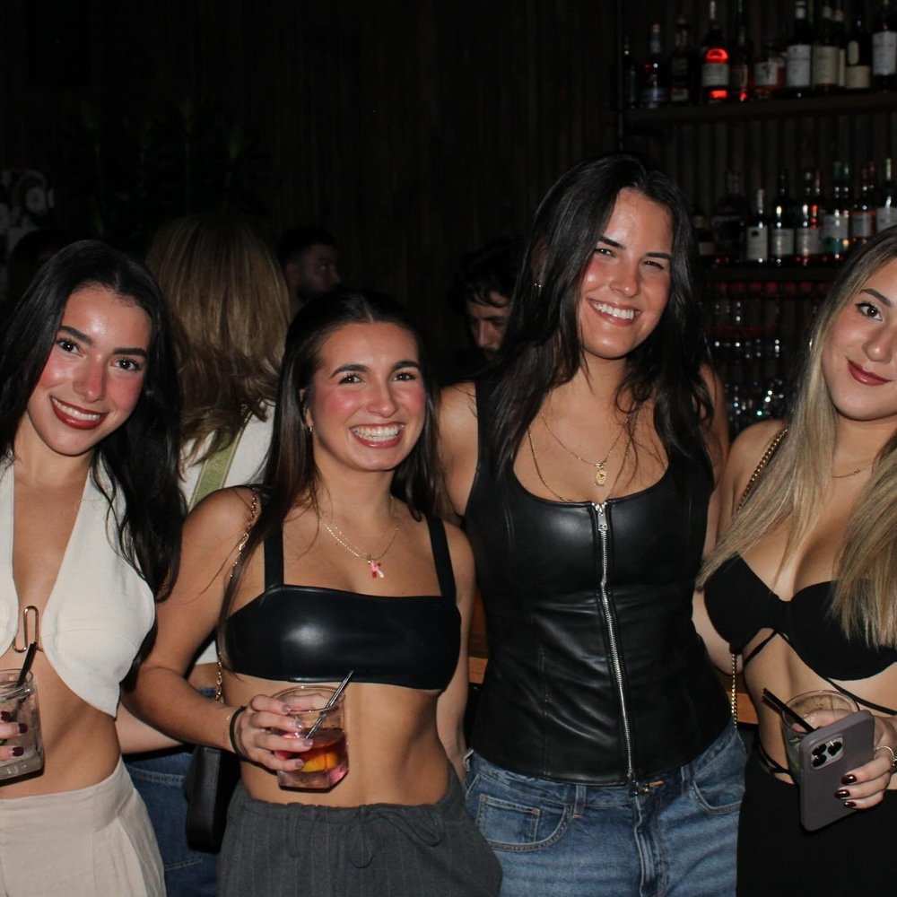 Bar photo 2