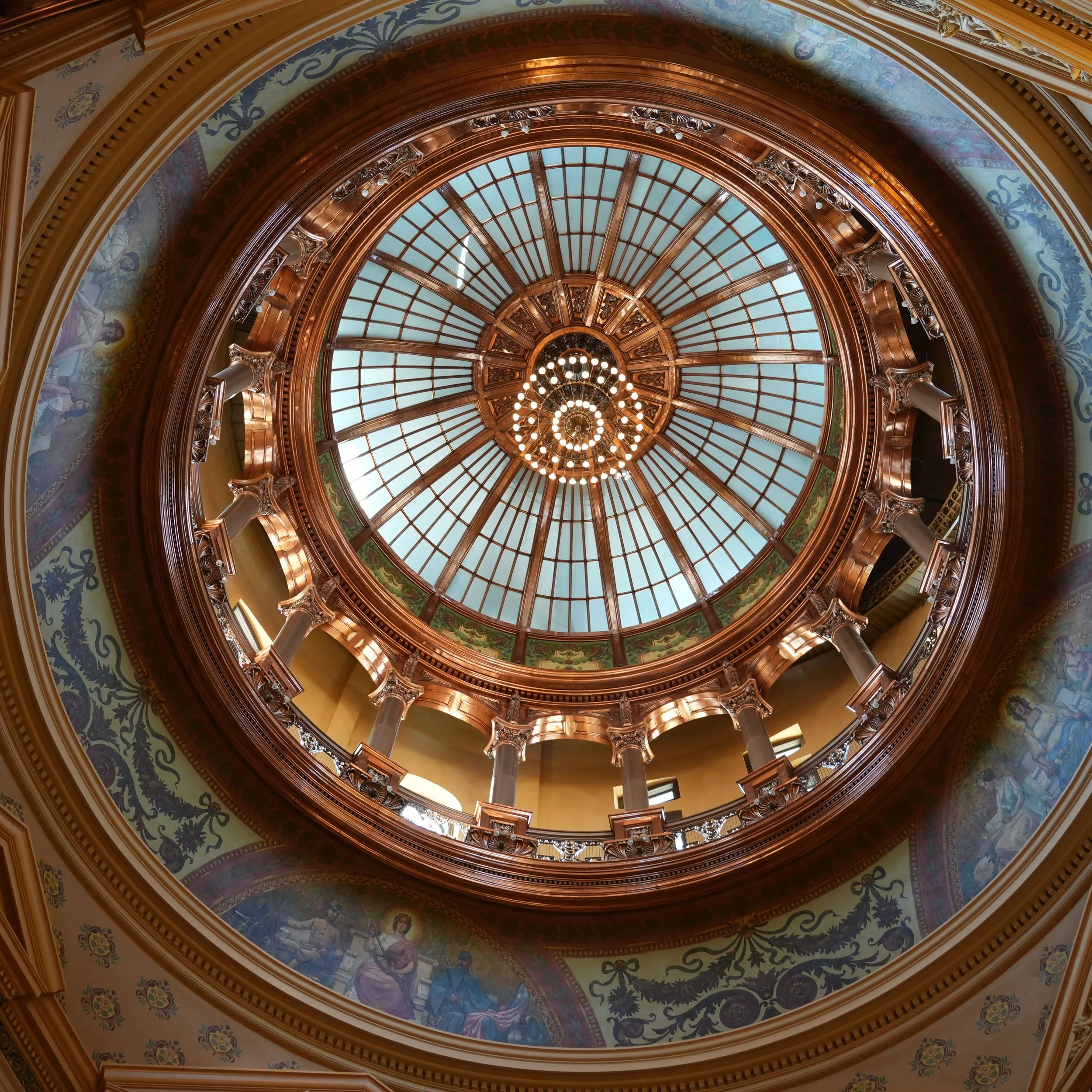 Senate passes resolution to cap property tax evaluations