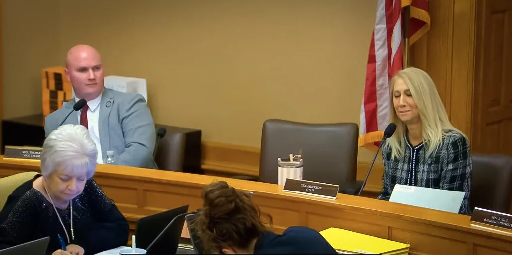 Voucher bill passes out of Senate Ed Committee; Senate passes cell phone bill