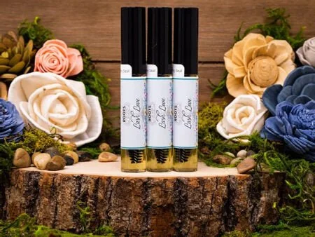 lash-love-eyelash-eyebrow-growth-serum-450x338.jpg