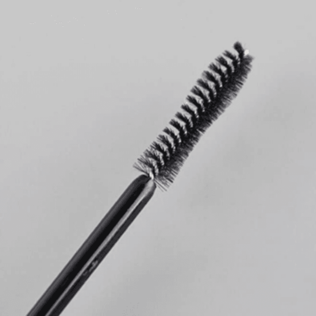 WANDTIPTOEYELASHSERUMPIC_fdaa454a-e225-4c00-aa3b-1d42c8bf80f2.png