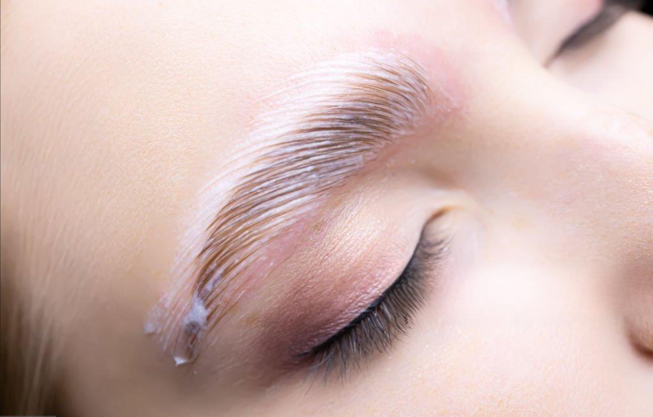 neutralizing (second lotion) for eyebrow lamination.