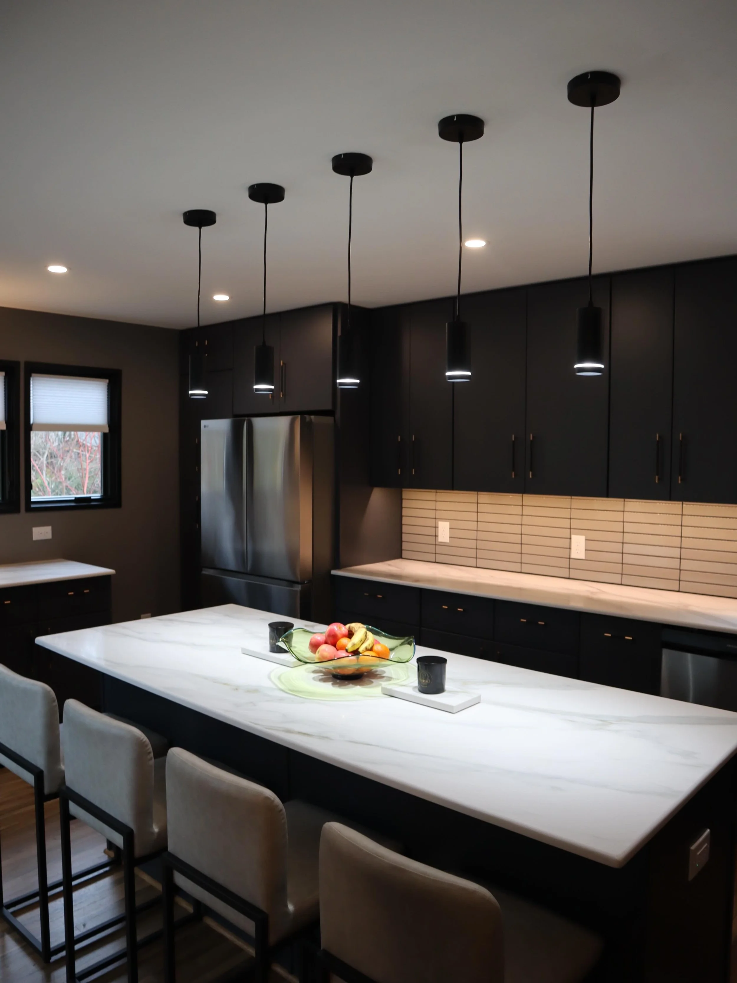 Can a single kitchen be both ultra-modern and timelessly classic? ✨

For this project, we proved you don&rsquo;t have to choose just one lane. We designed this entire space to find the perfect balance between high-contrast drama and serene, tradition