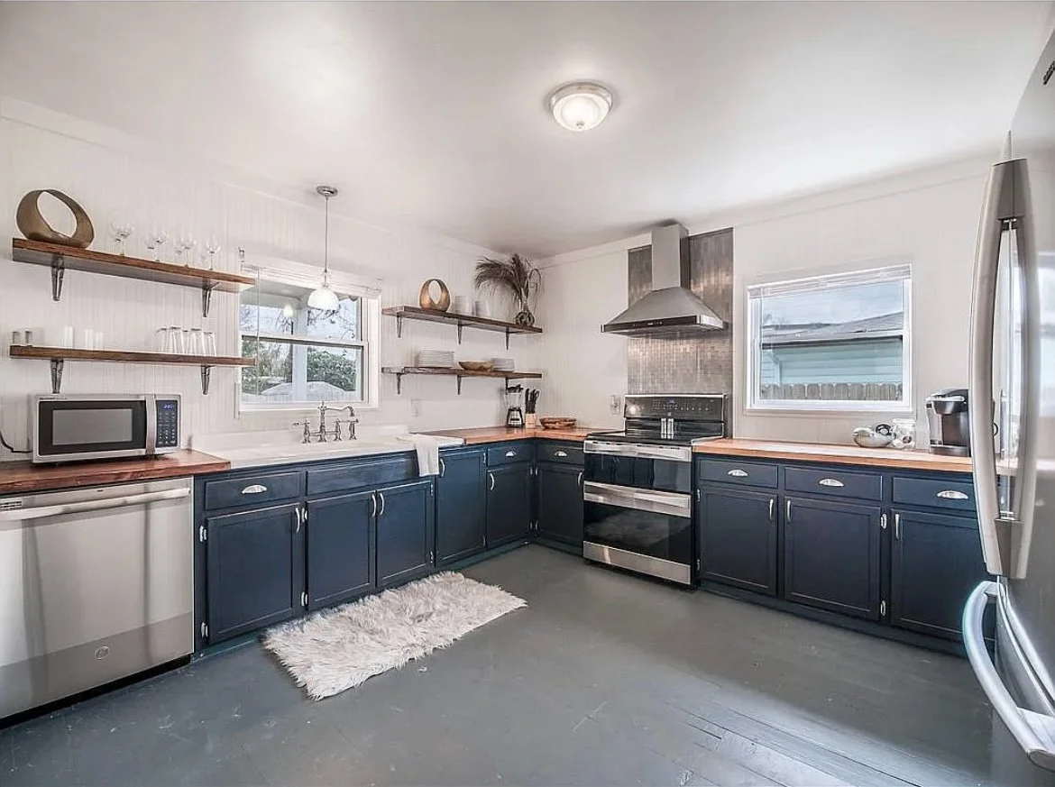Transitional Kitchen Remodel in Charlotte, NC by Bottom Line Renovations project photo 2