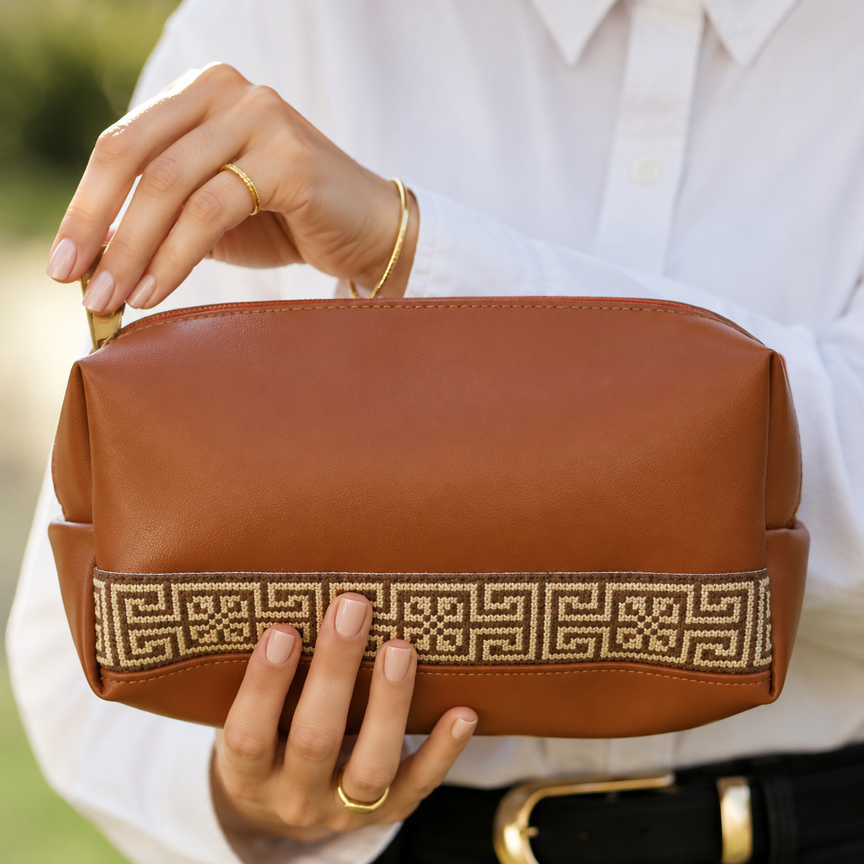 tan bag2.png