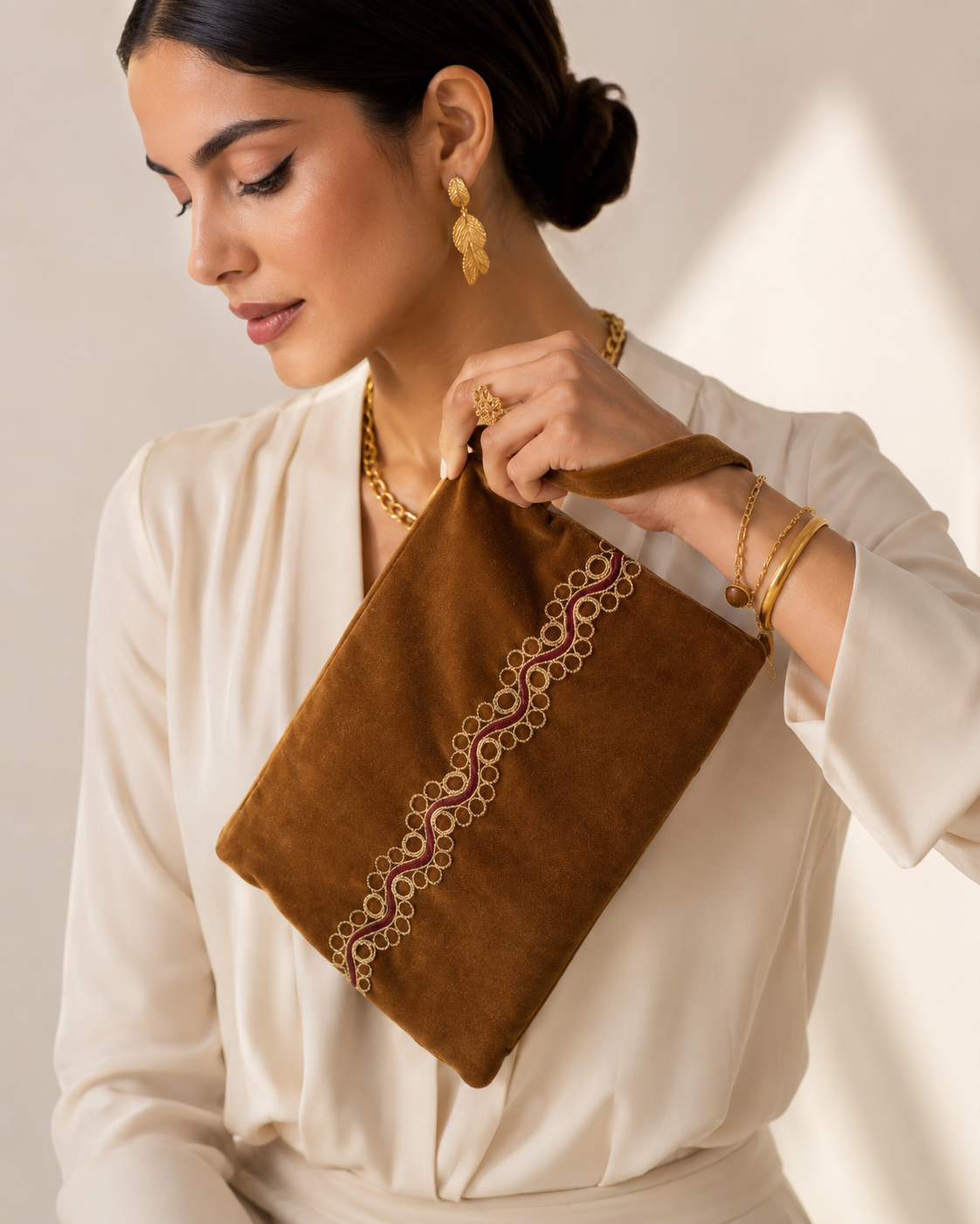 brown bag woman.png
