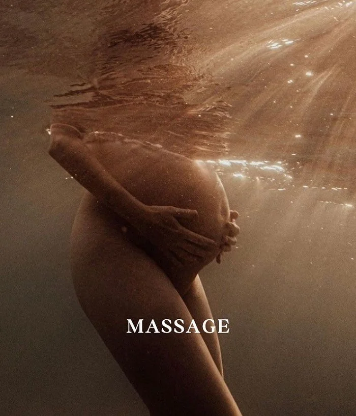 Embracing the journey of motherhood with the power of prenatal massage!

✨Reduces anxiety and stress by lowering cortisol levels. 

✨Eases back pain and muscle tension. 

✨Improves sleep quality by boosting serotonin. 

✨Decreases swelling in the leg