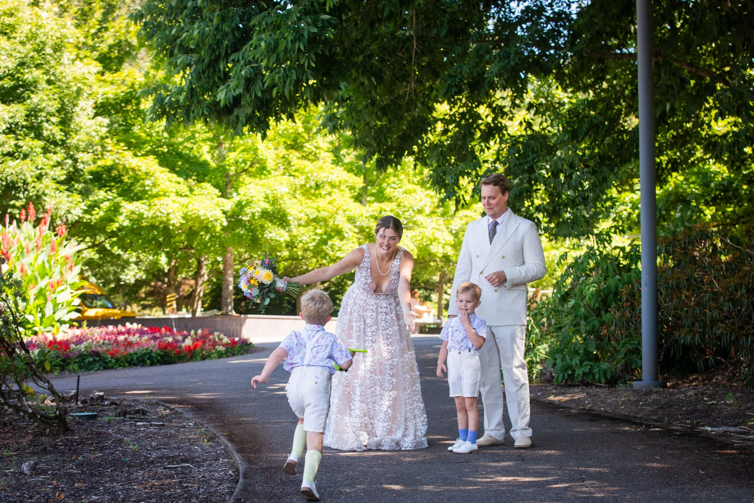 The_Oregon_Gardens_Weddings_Garden_Wedding_Photography_True_Color_Portland_Photography_Sunset_Oregon_Garden0020.jpg