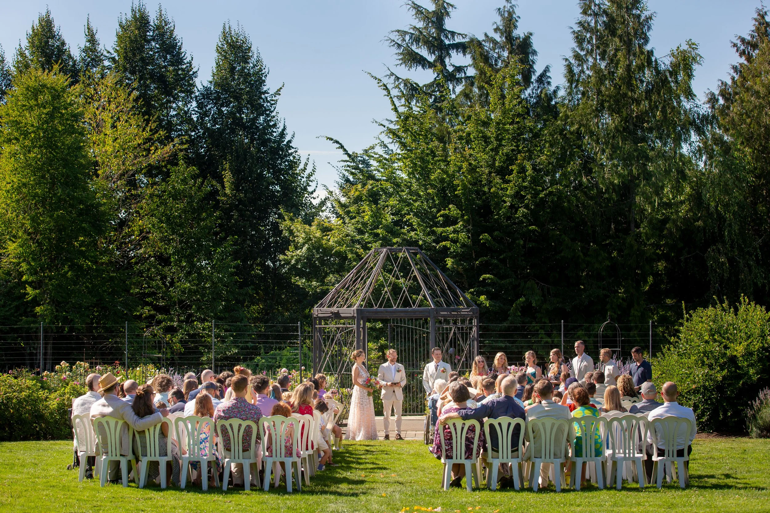 The_Oregon_Gardens_Weddings_Garden_Wedding_Photography_True_Color_Portland_Photography_Sunset_Oregon_Garden0060.jpg