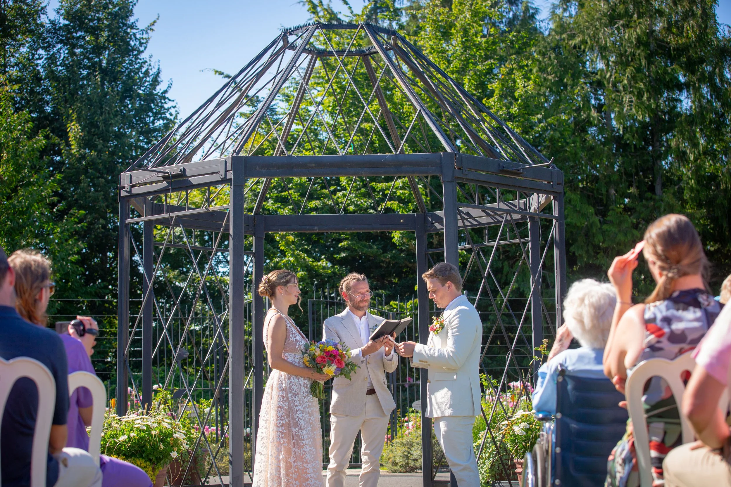 The_Oregon_Gardens_Weddings_Garden_Wedding_Photography_True_Color_Portland_Photography_Sunset_Oregon_Garden0066.jpg