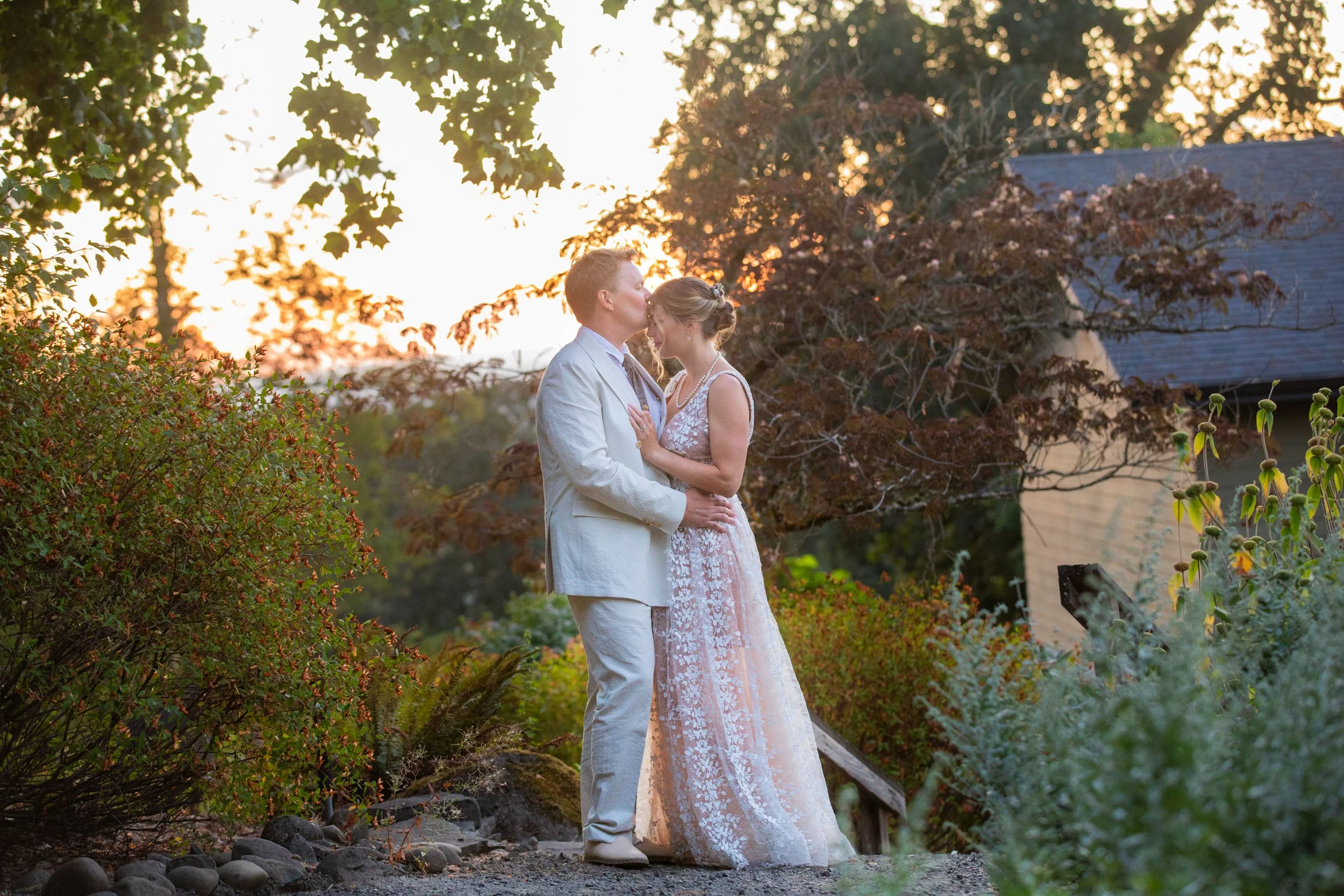 The_Oregon_Gardens_Weddings_Garden_Wedding_Photography_True_Color_Portland_Photography_Sunset_Oregon_Garden0192.jpg