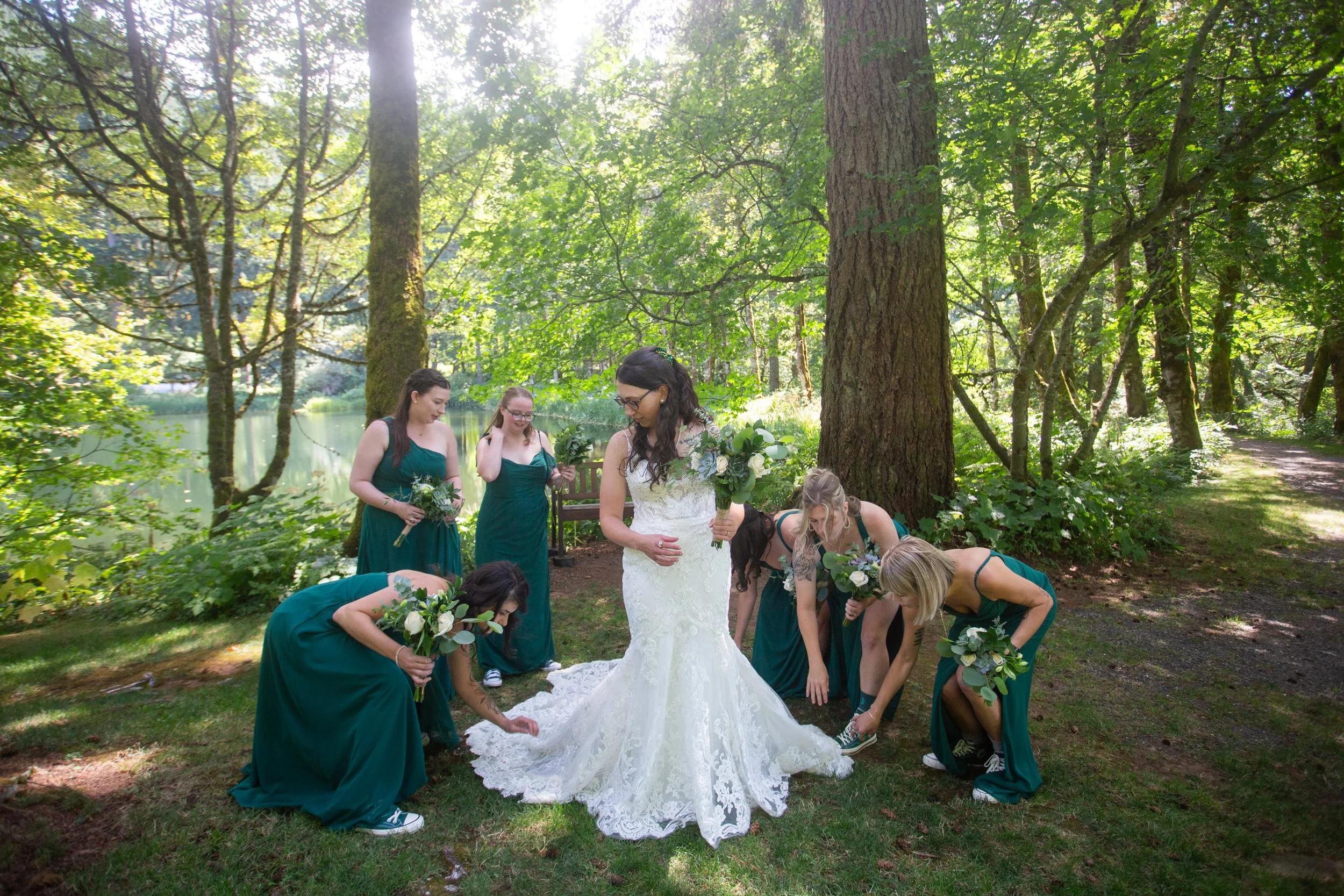 Bridal_Veil_Lakes_Wedding_Photography_Corbett_Oregon_True_Color_Photography_Gorge_Weddings_Mushroom_Wedding_Photos0027.jpg
