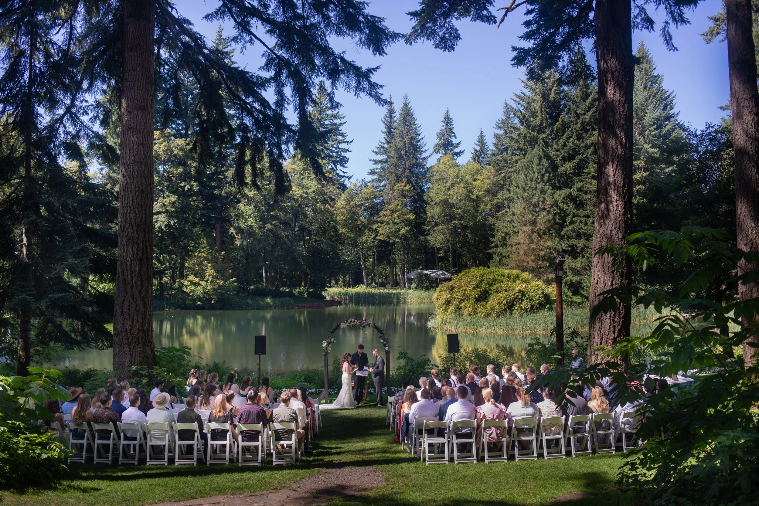 Bridal_Veil_Lakes_Wedding_Photography_Corbett_Oregon_True_Color_Photography_Gorge_Weddings_Mushroom_Wedding_Photos0058.jpg
