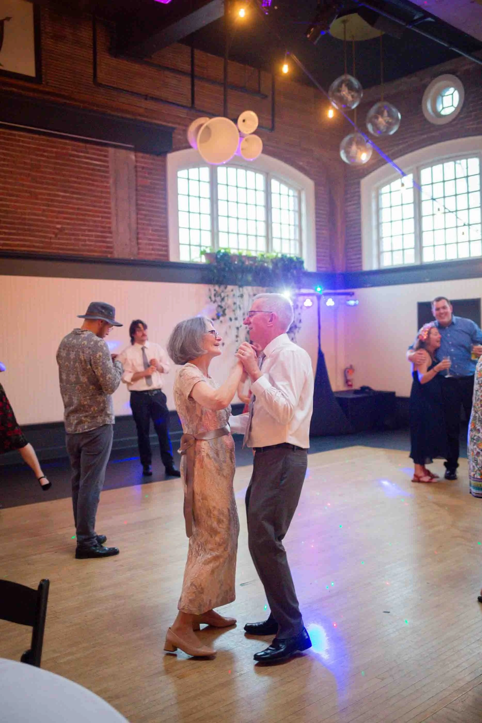 The_Evergreen_Wedding_Venue_Portland_Oregon_Rainbow_Wedding_LGTQB_Weddings_PDX_True_Color_Weddings0167.jpg