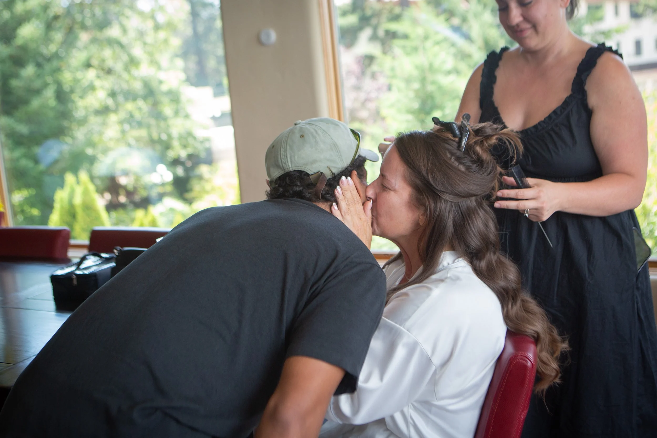 Columbia_River_Gorge_Hotel_Wedding_Photography_True_Color_Mt_Hood_Oregon_Wedding_Photography0002.jpg