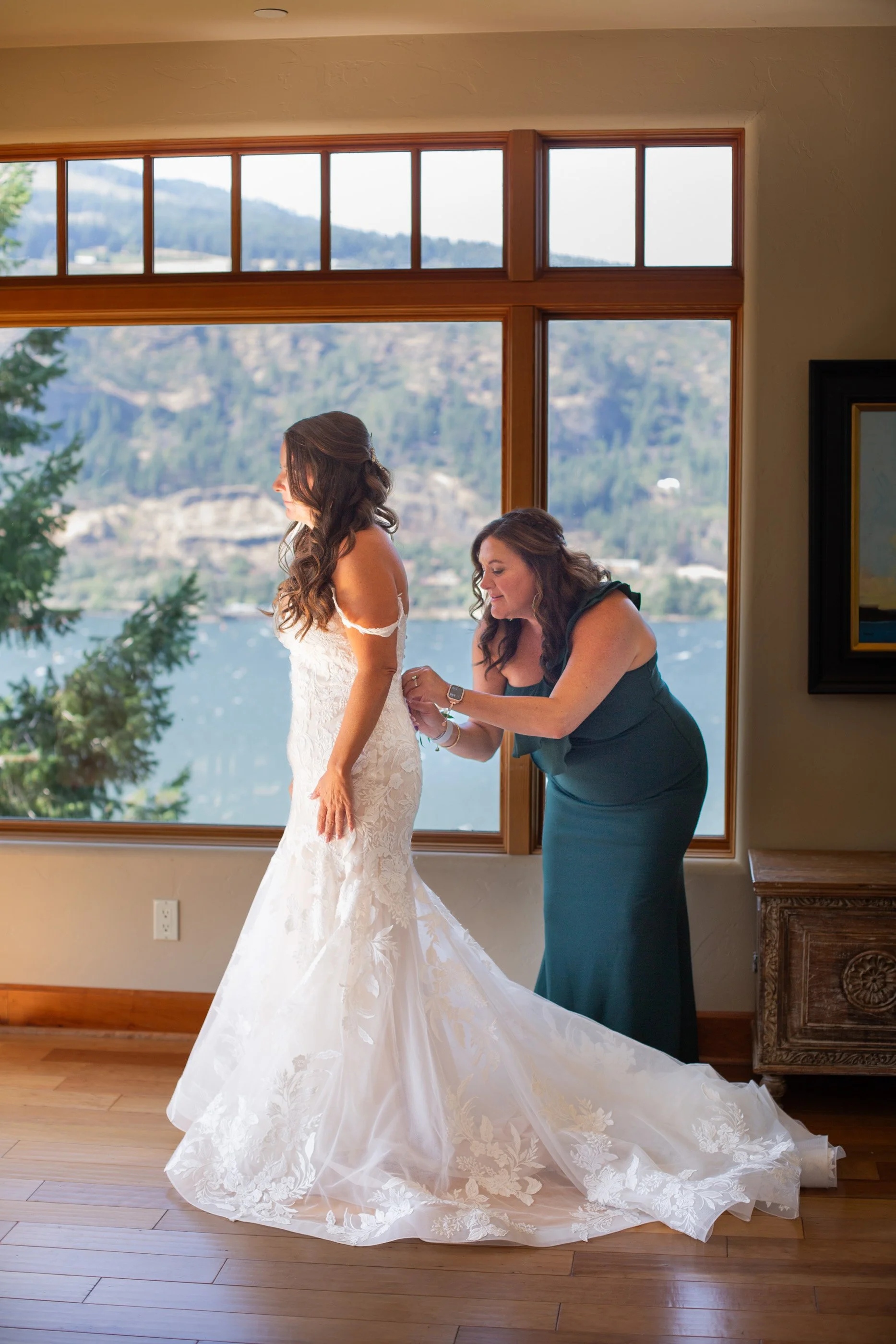 Columbia_River_Gorge_Hotel_Wedding_Photography_True_Color_Mt_Hood_Oregon_Wedding_Photography0022.jpg