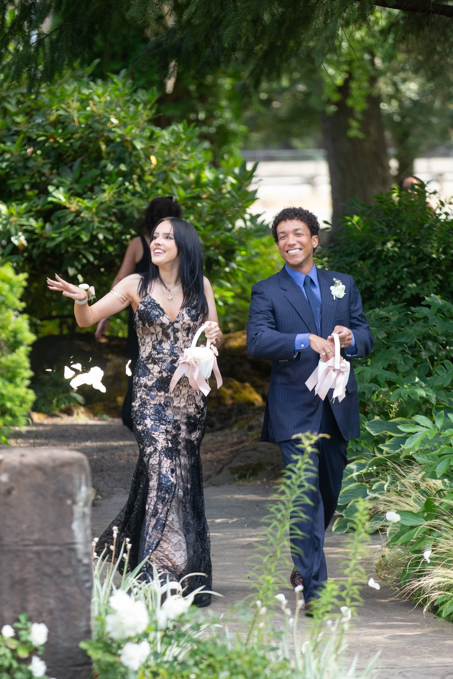 Columbia_River_Gorge_Hotel_Wedding_Photography_True_Color_Mt_Hood_Oregon_Wedding_Photography0040.jpg
