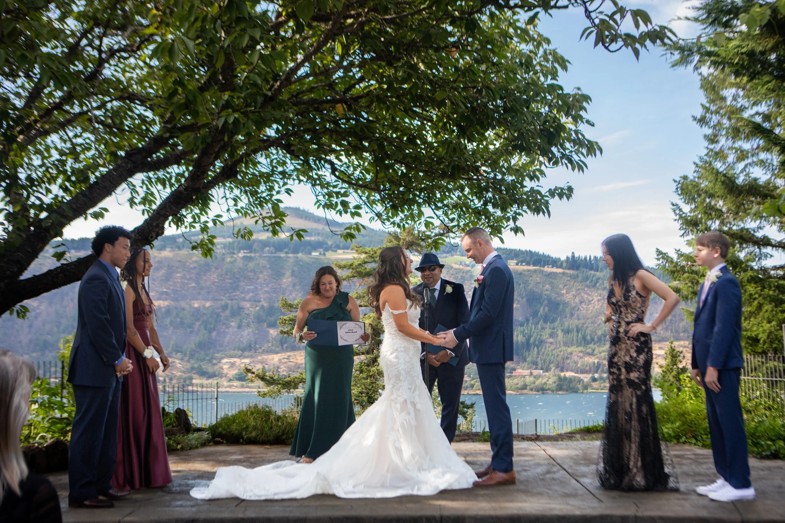 Columbia_River_Gorge_Hotel_Wedding_Photography_True_Color_Mt_Hood_Oregon_Wedding_Photography0044.jpg