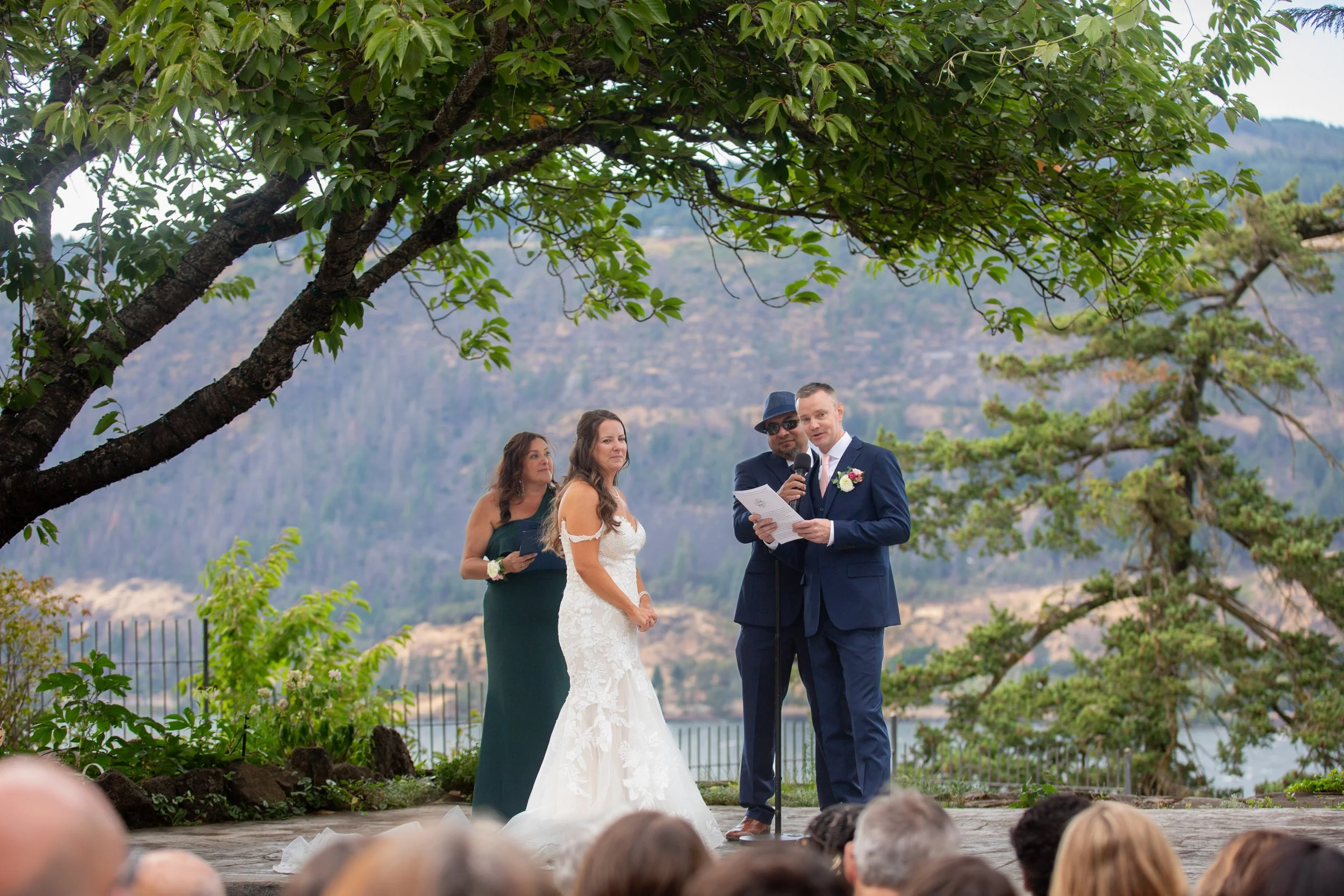 Columbia_River_Gorge_Hotel_Wedding_Photography_True_Color_Mt_Hood_Oregon_Wedding_Photography0058.jpg