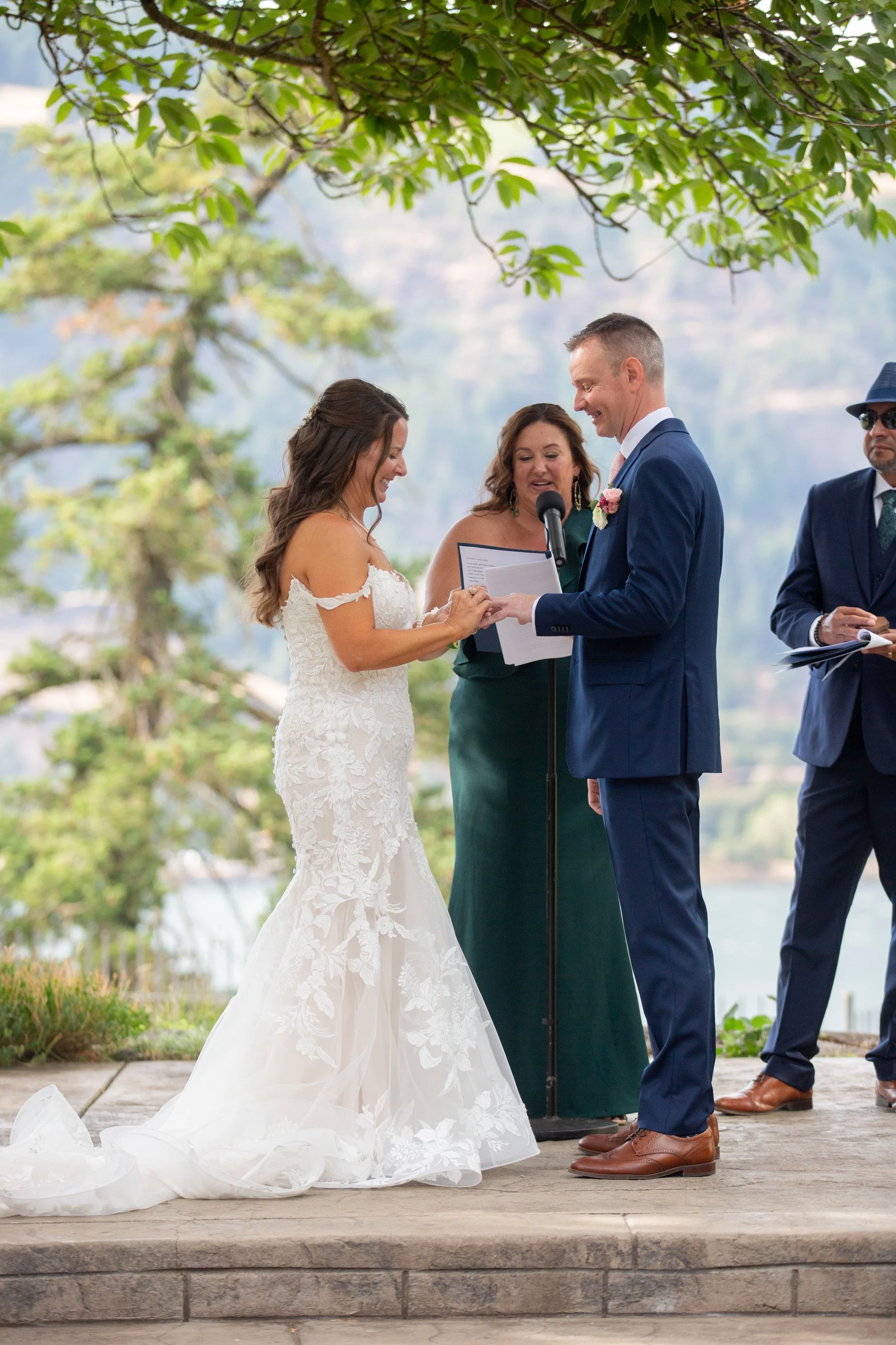 Columbia_River_Gorge_Hotel_Wedding_Photography_True_Color_Mt_Hood_Oregon_Wedding_Photography0067.jpg