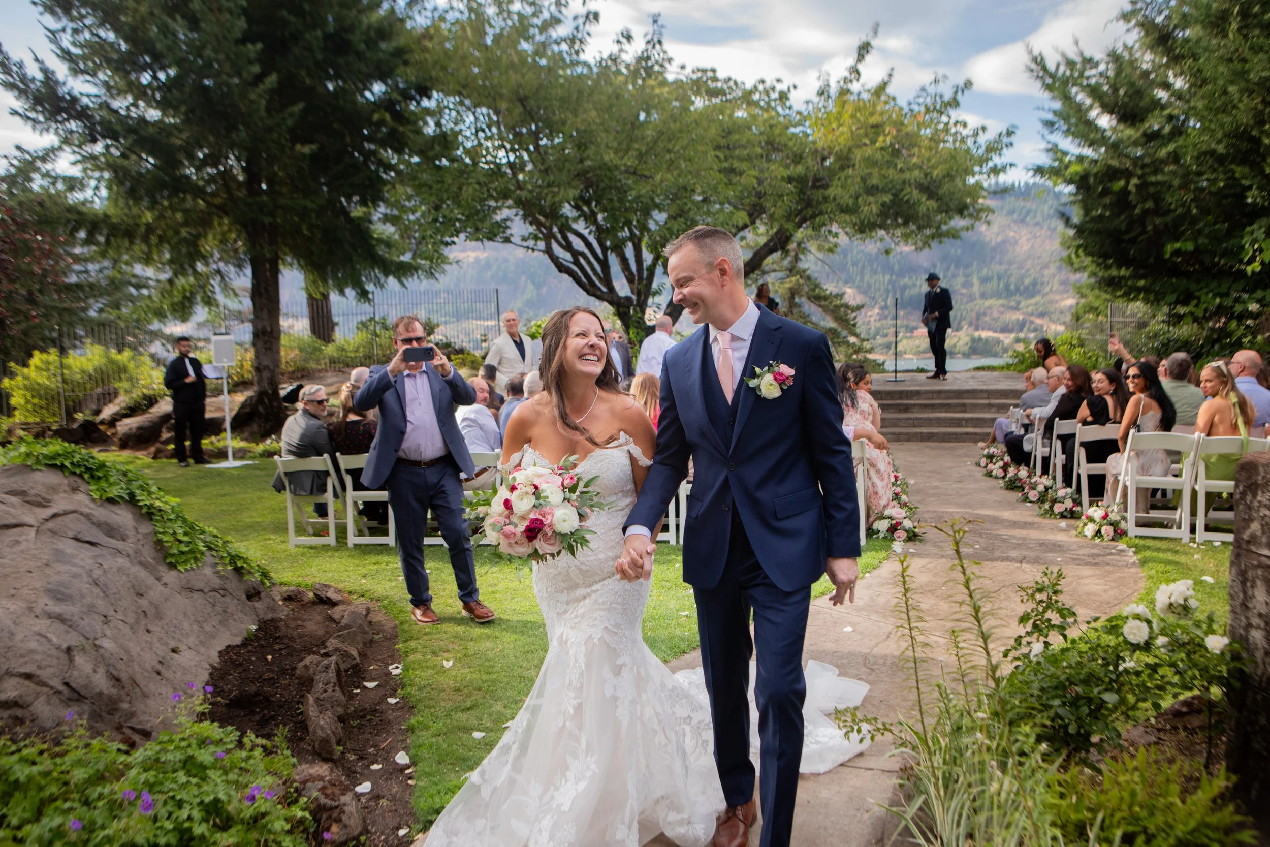 Columbia_River_Gorge_Hotel_Wedding_Photography_True_Color_Mt_Hood_Oregon_Wedding_Photography0073.jpg