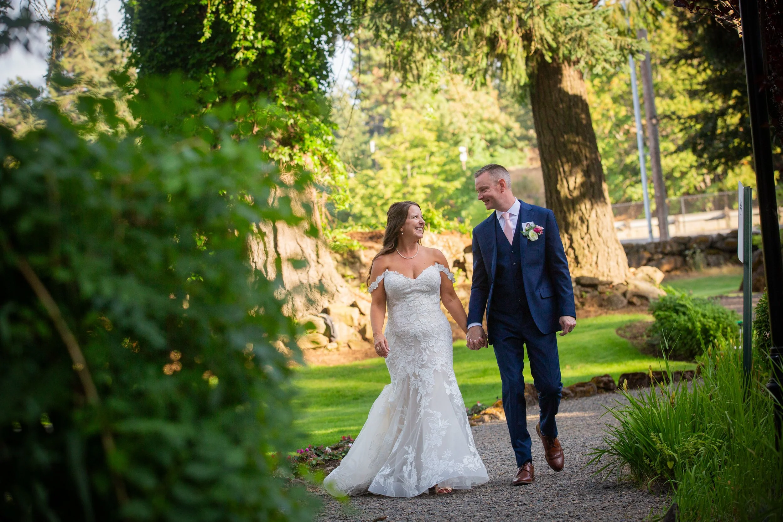 Columbia_River_Gorge_Hotel_Wedding_Photography_True_Color_Mt_Hood_Oregon_Wedding_Photography0085.jpg