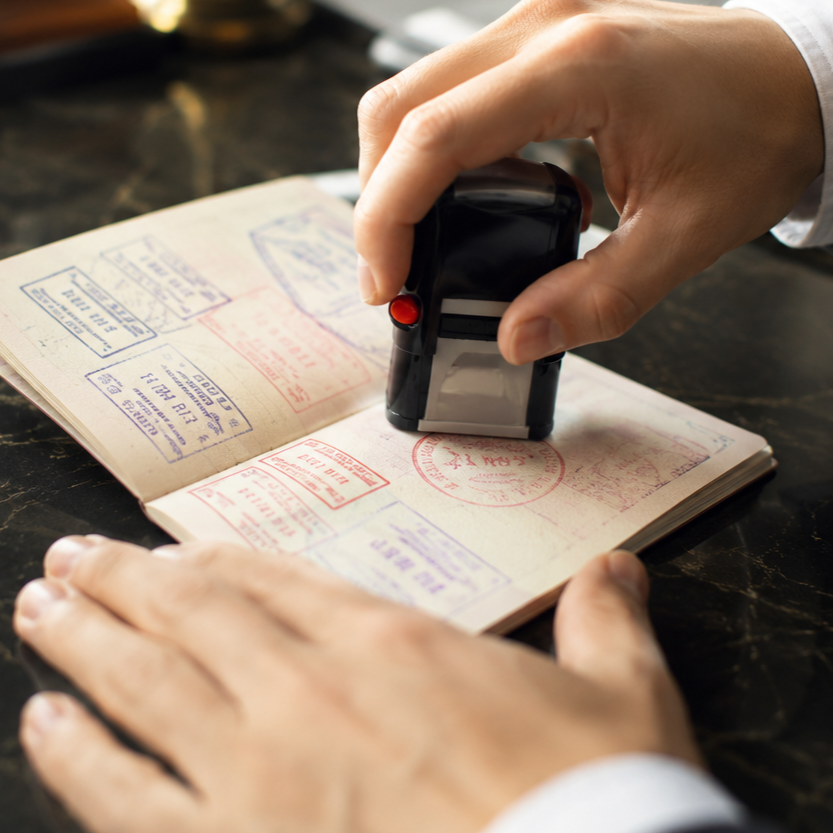미국 B1/B2 비자 신속 인터뷰 $750 수수료 제도 — 완전 분석 U.S. B1/B2 Visa Expedited Interview — $750 Fee Explained