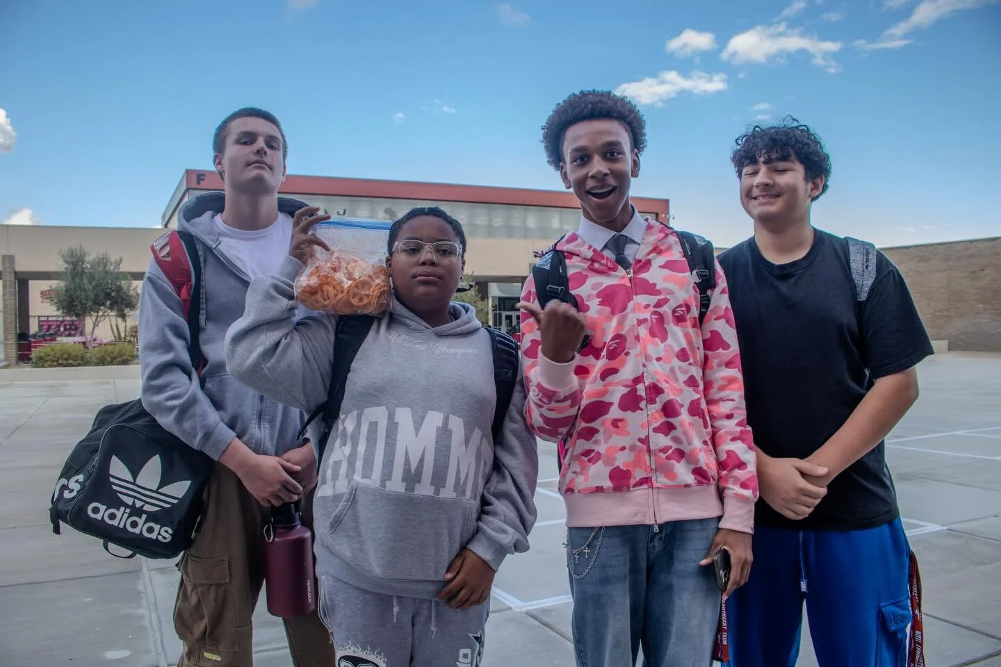 Our recent agua fresca and duro&rsquo;s fundraiser this Tuesday and Wednesday was a massive success, and we&rsquo;re incredibly grateful for everyone&rsquo;s amazing support! 

#fyp #viral #team7426 #fundraiser #pairofdicefrc #rollthedice