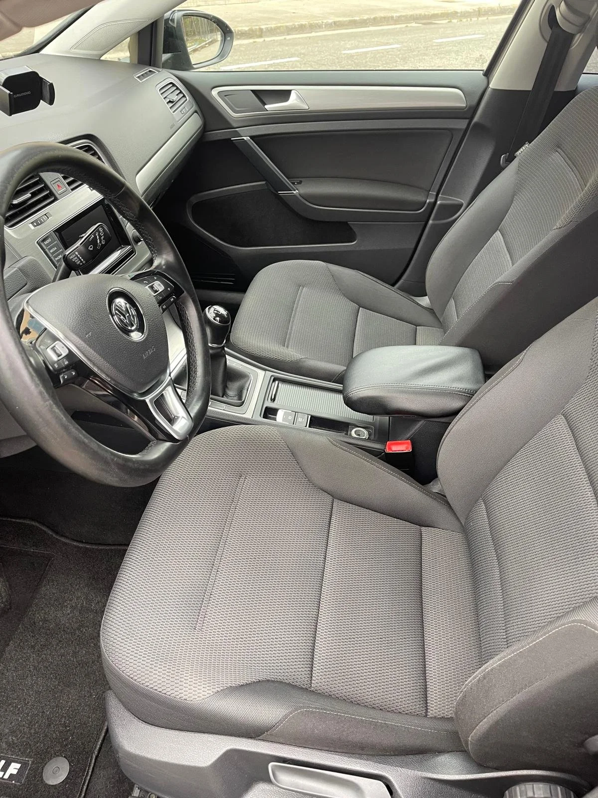 WhatsApp Image 2024-09-29 at 22.53.30 (1).jpeg