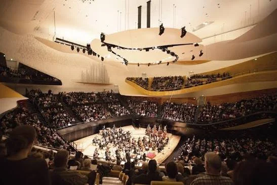 MET Orchestra in Paris