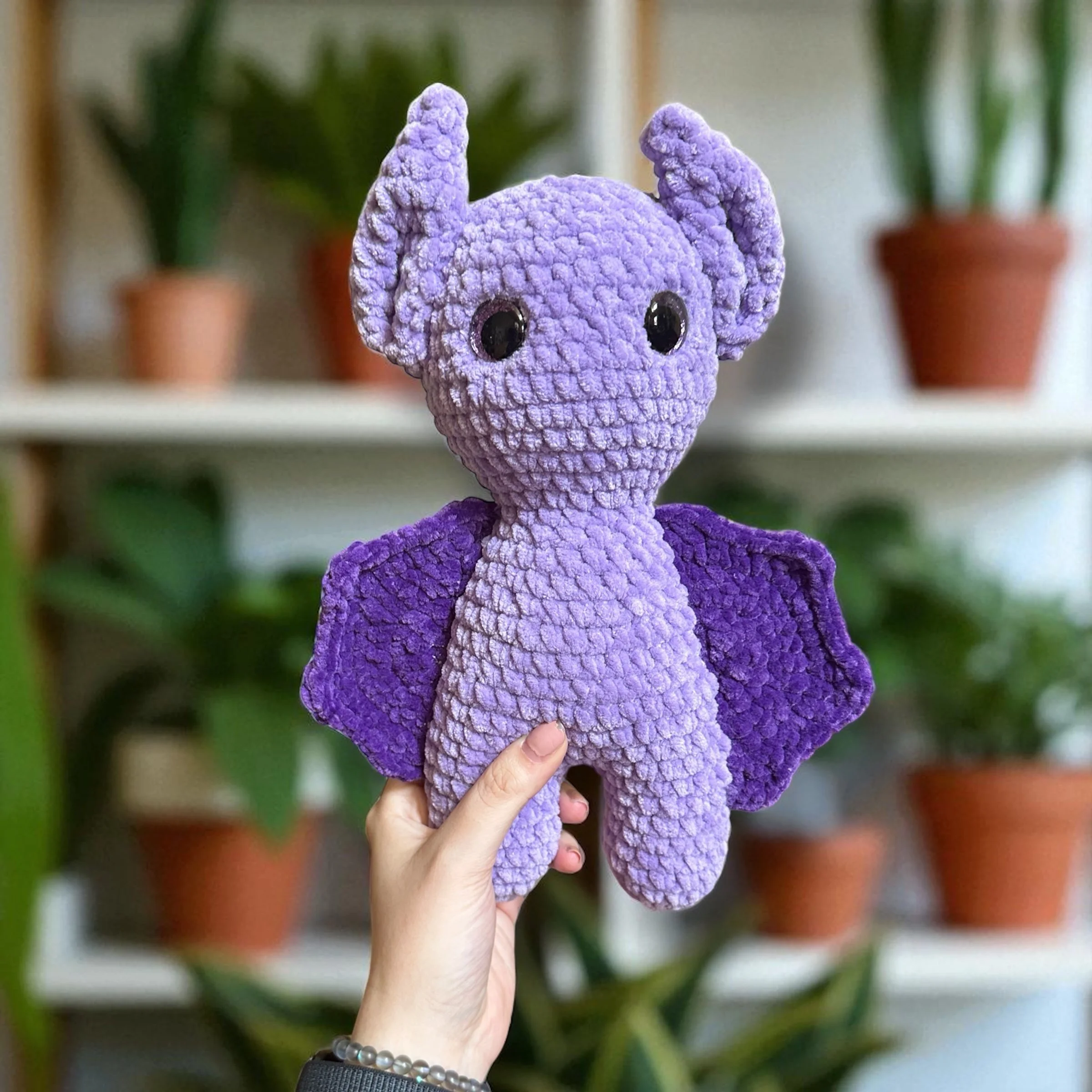 Description: Bat |
Size: Medium |
Eyes: Colored Safety Eyes |
Price: ~ $35