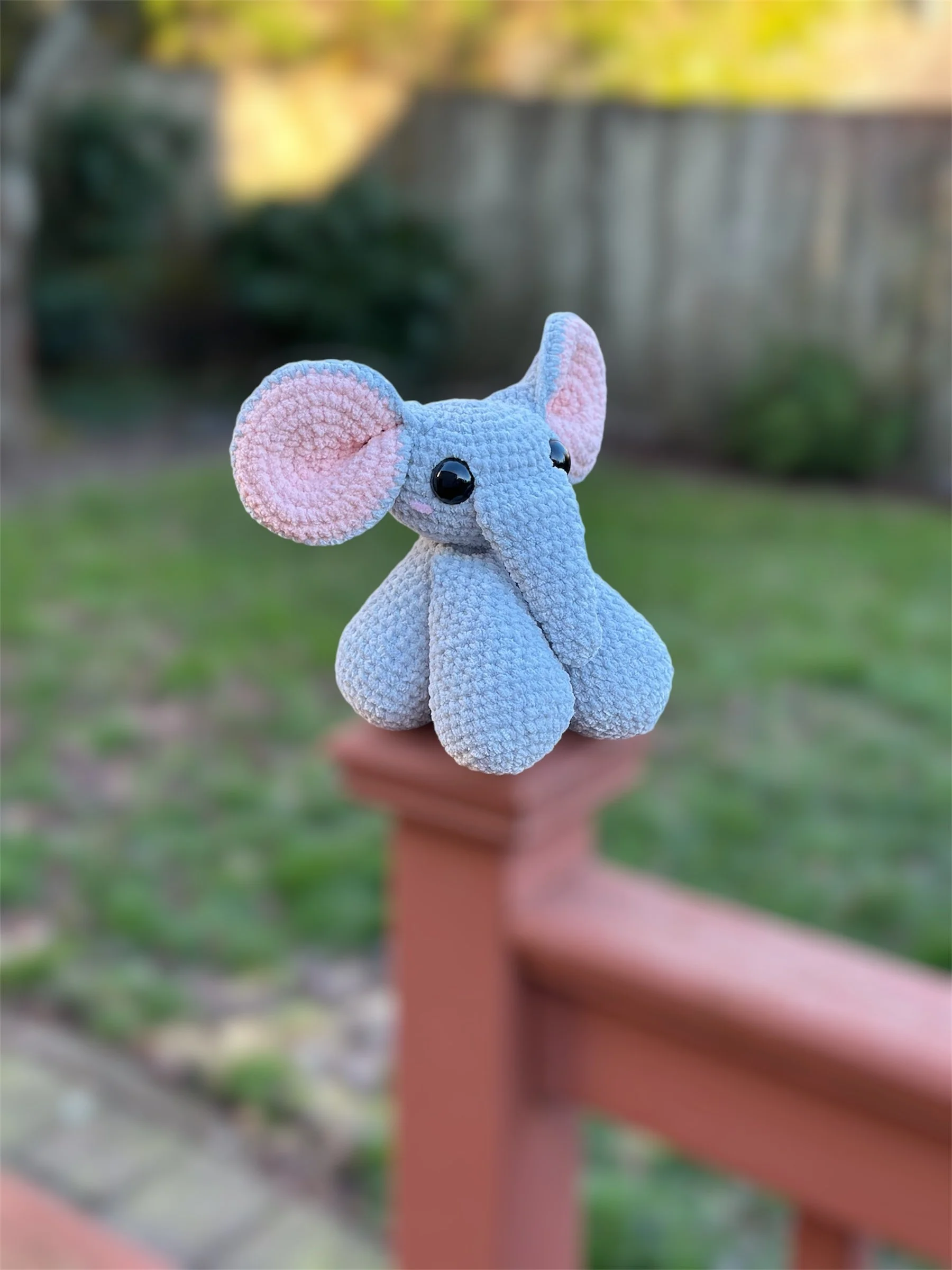 Description: Cutesy Style Elephant |
Size: Large |
Eyes: Black Safety Eyes |
Price: ~ $60