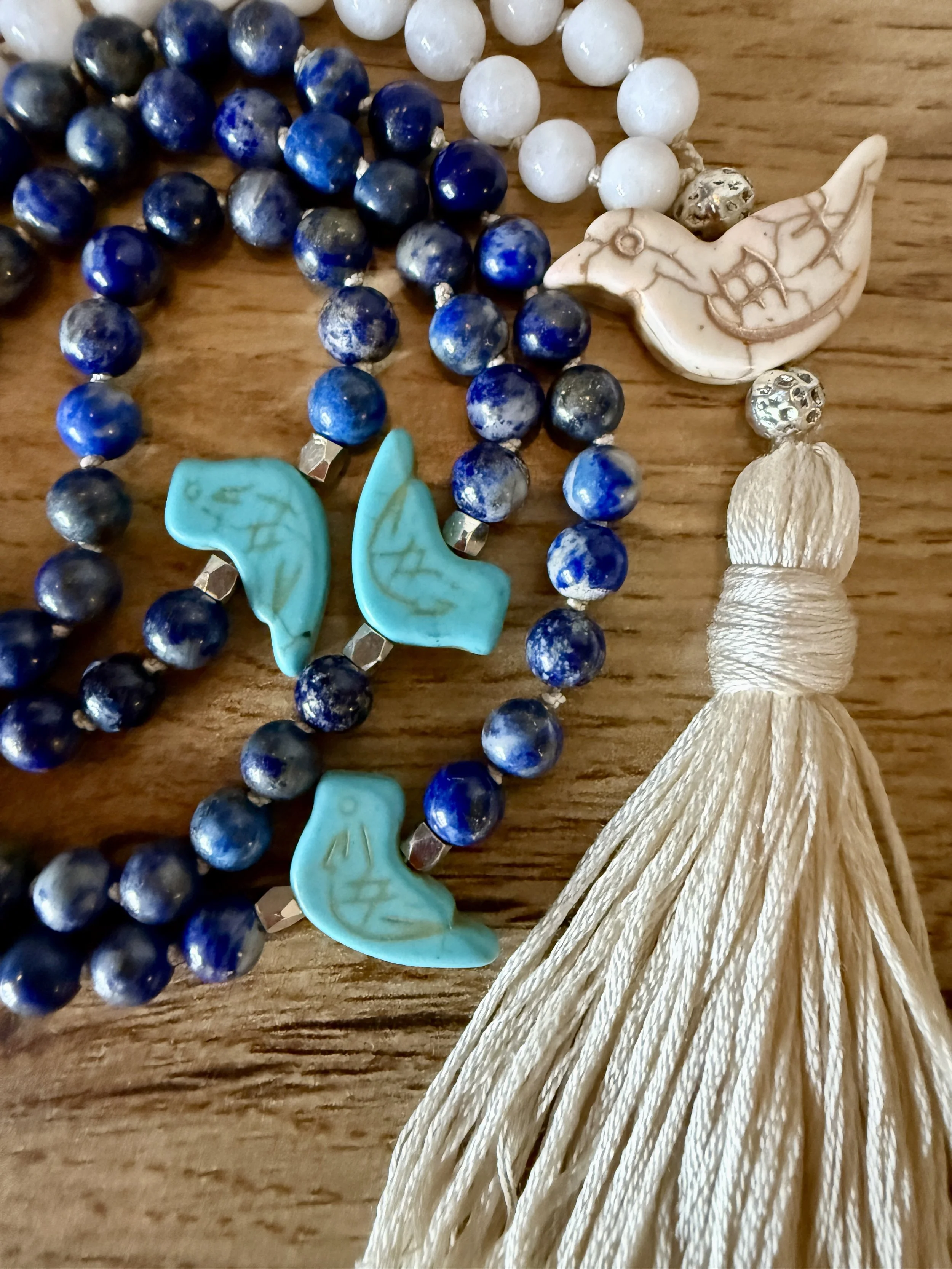 lapis lazuli white jade bird pendant 1.jpg