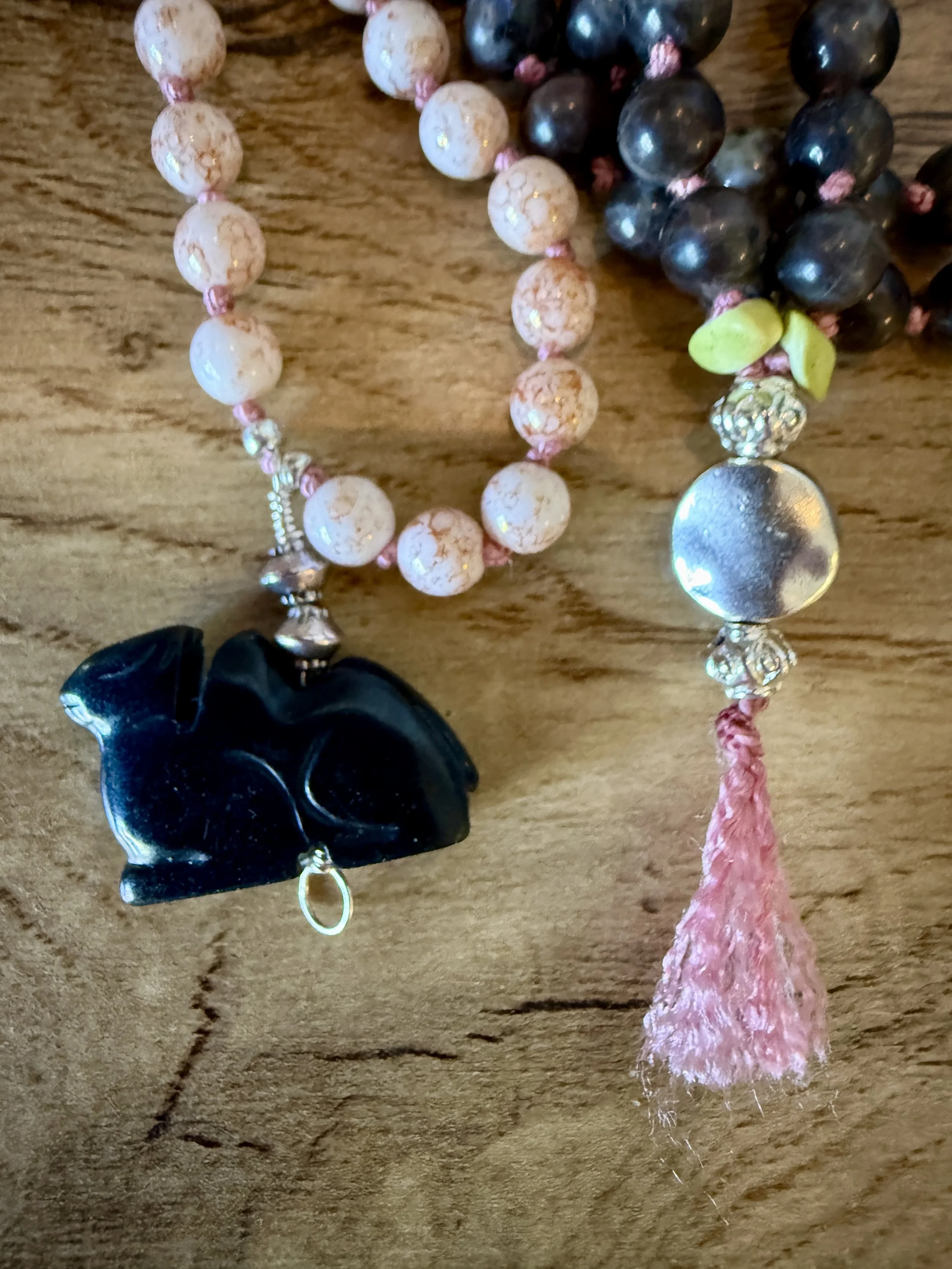 labradorite beads yellow stone chips camel pendant. 2.jpg