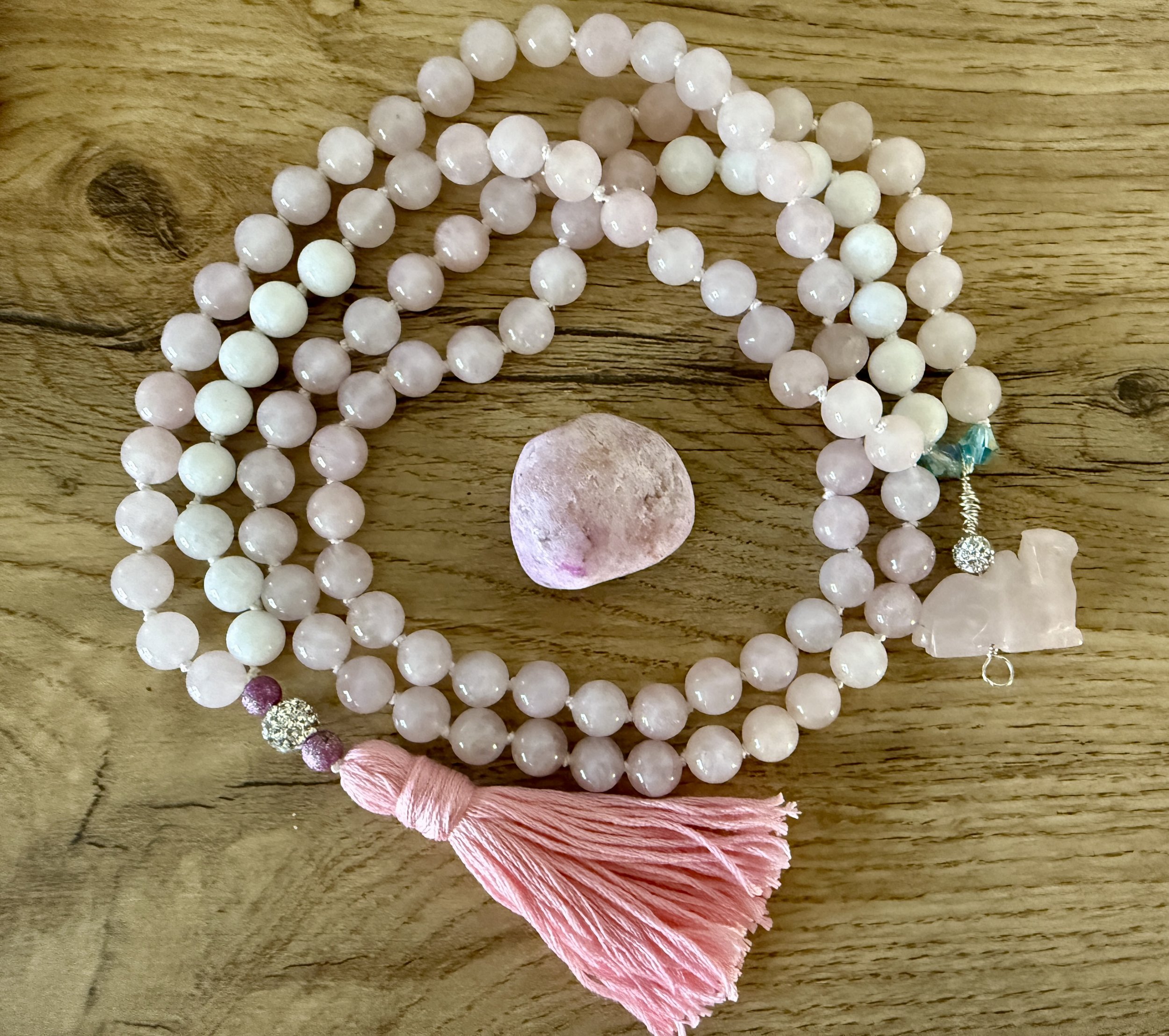 rose quartz wite jade camel pendant 5.jpg