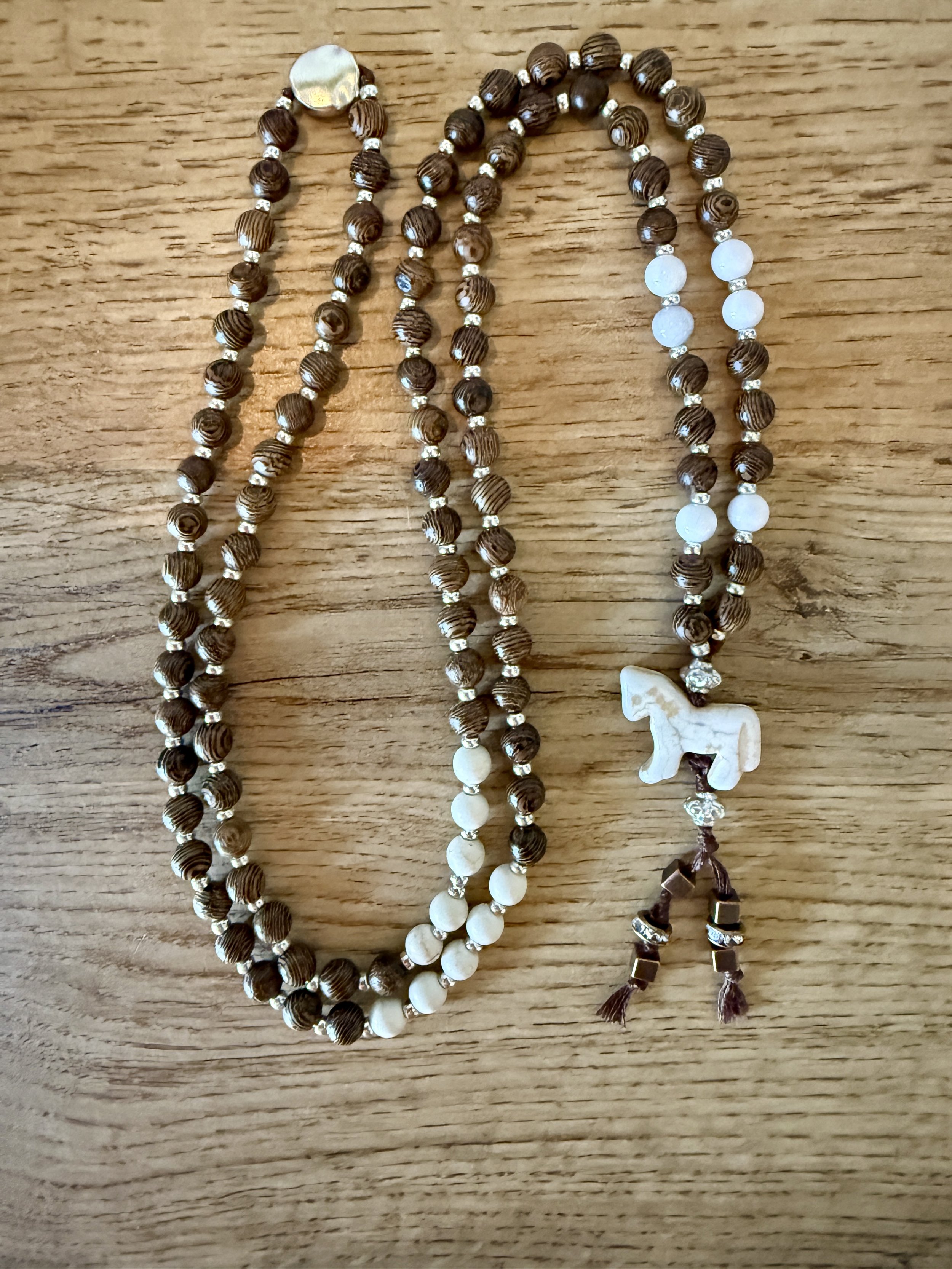 wood beads white jade magnesite horse pendant 2.jpg