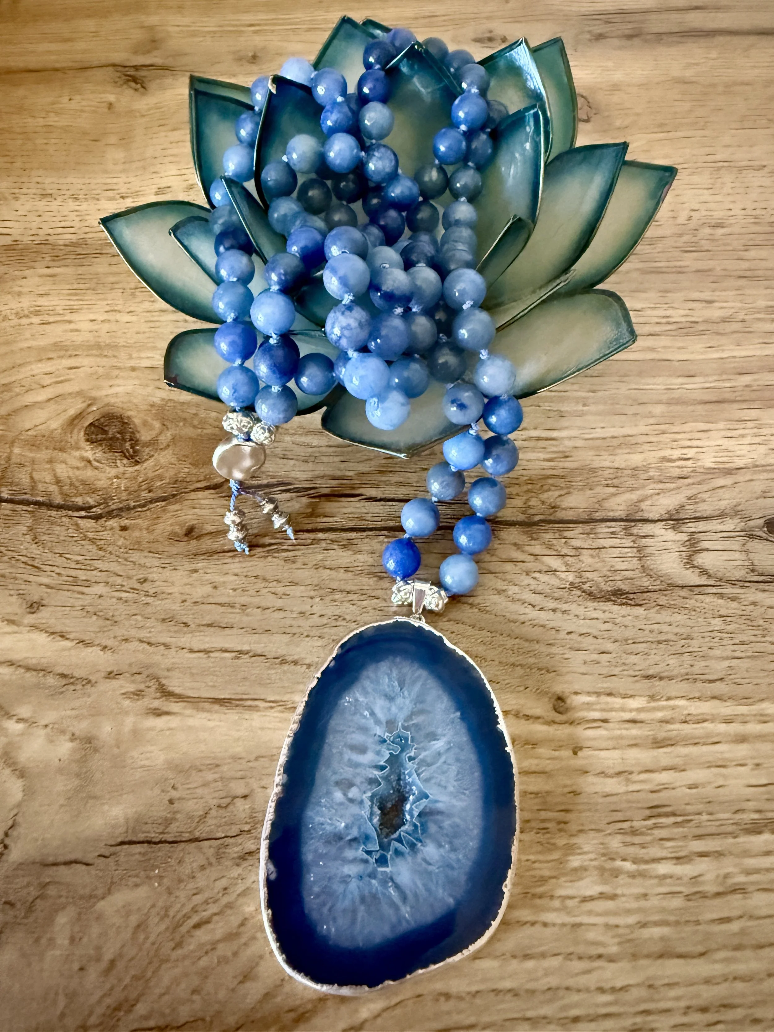 blue aventurine beads Dyed Druzy Quartz pendant 7.jpg