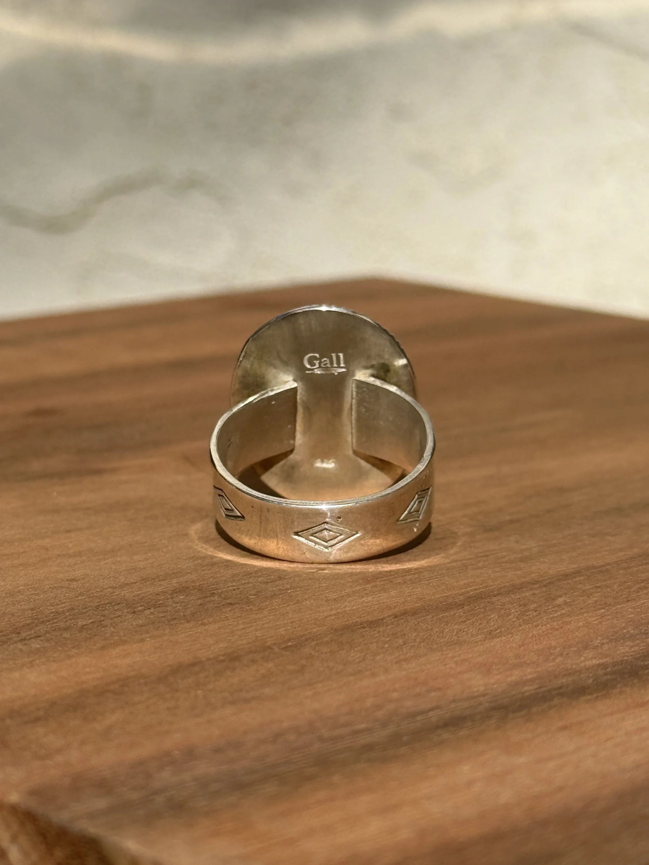 Gall Hallmark 