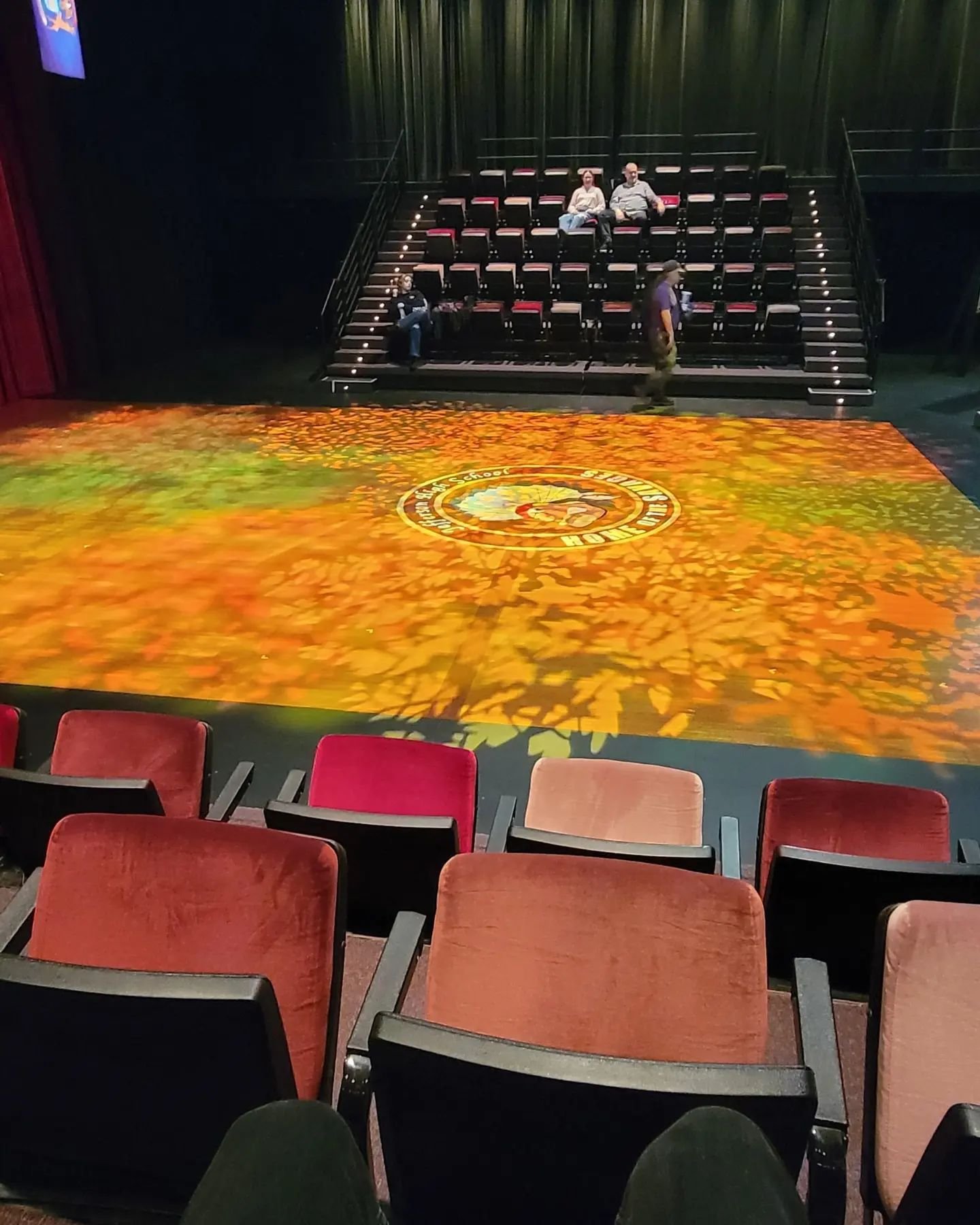 A few photos from tech week for The Thanksgiving Play! #lightingdesign esign @wmutheatre_design.tech @wmutheatre